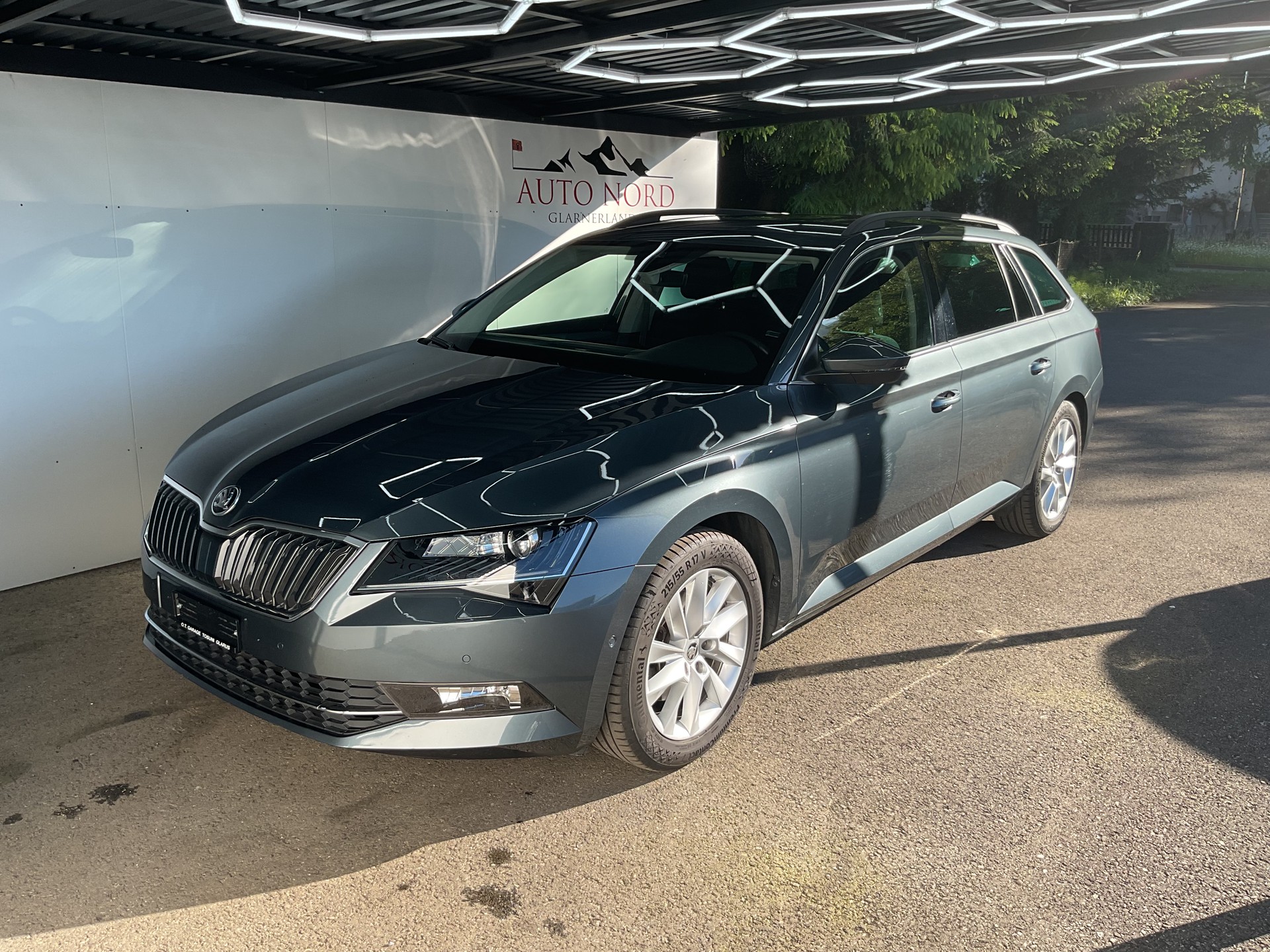 SKODA Superb Combi 1.5 TSI ACT Ambition DSG-showroom-element-2