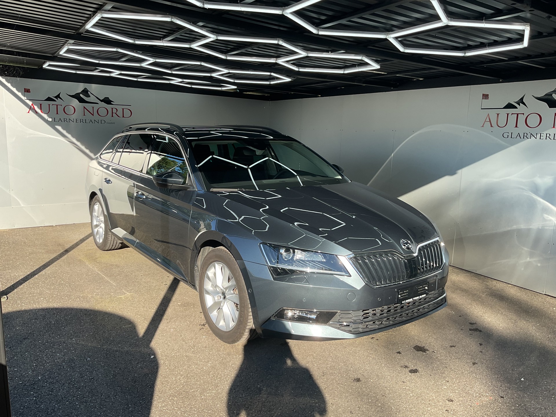 SKODA Superb Combi 1.5 TSI ACT Ambition DSG