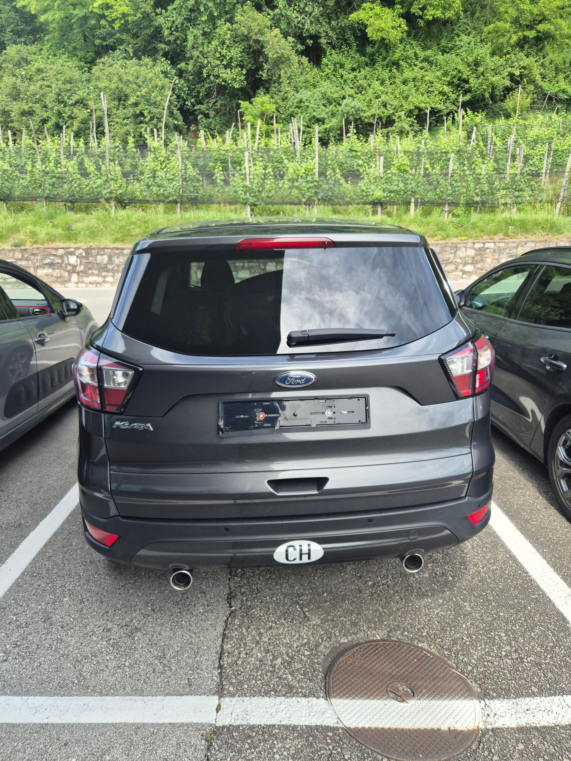 FORD Kuga 2.0 TDCi Titanium 4WD PowerShift-image-3