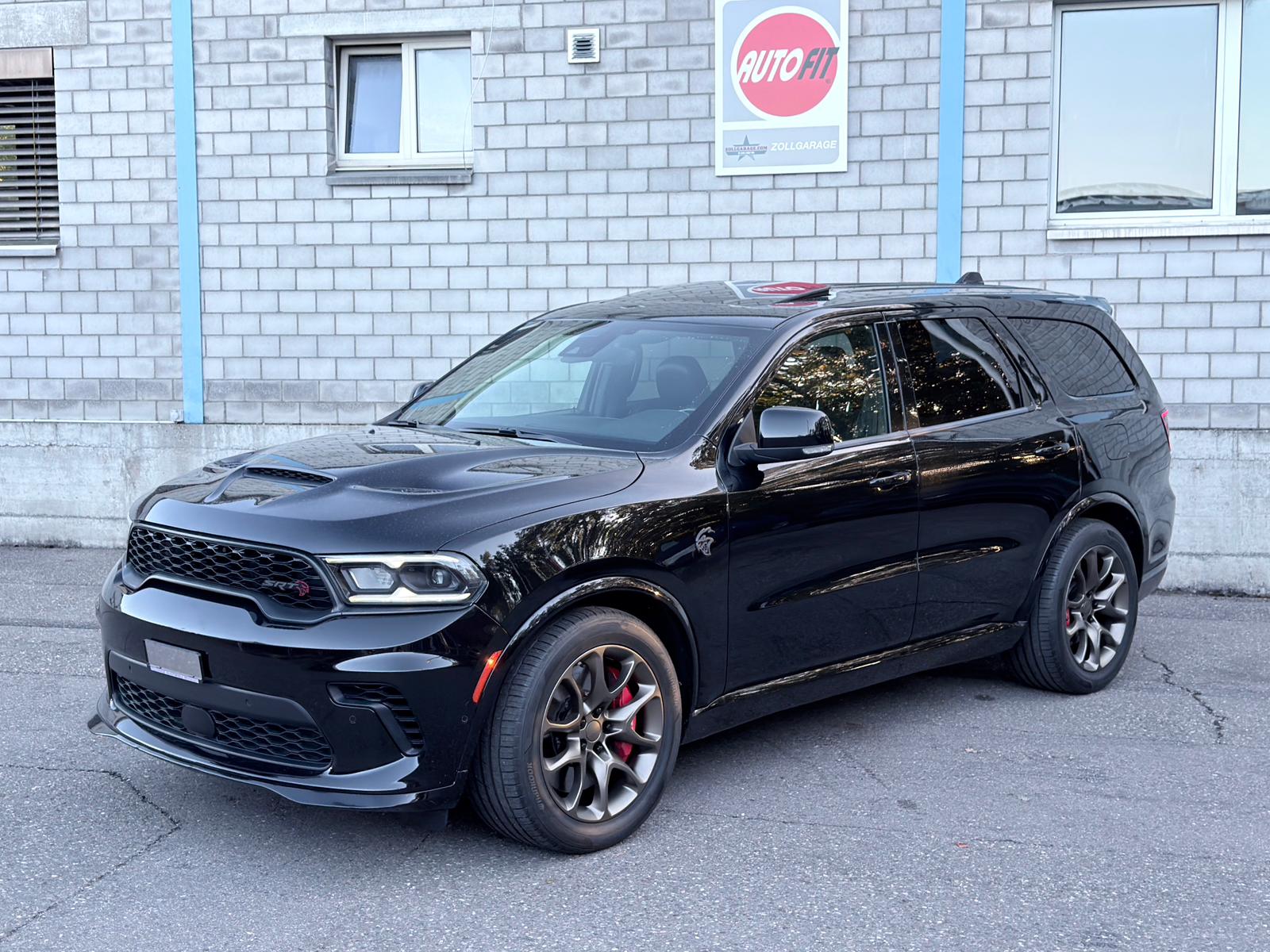 DODGE DURANGO HELLCAT 720 PS-image-0