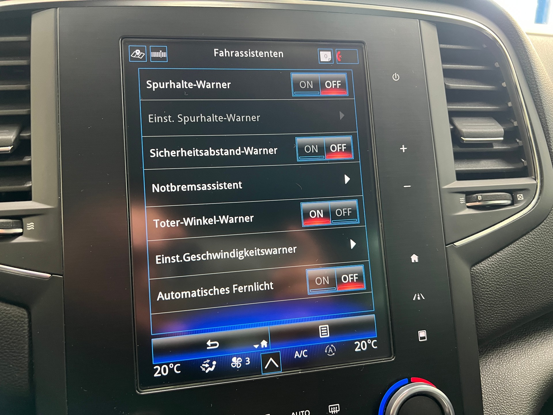 RENAULT Mégane Grandtour 1.3 16V Turbo GT Line EDC-image-21