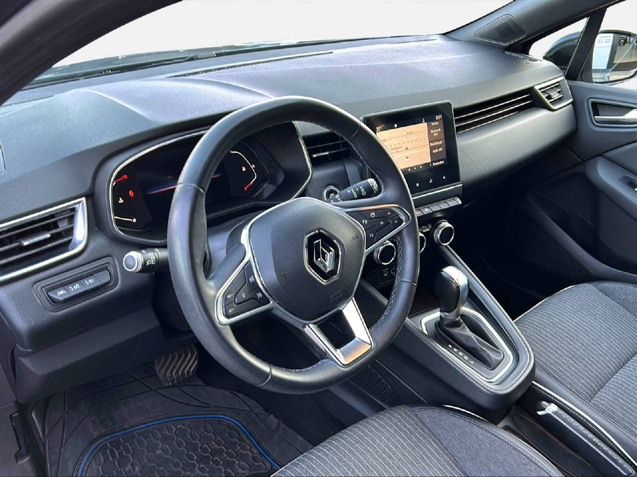 RENAULT Clio 1.0 TCe 100 Intens CVT-showroom-element-2