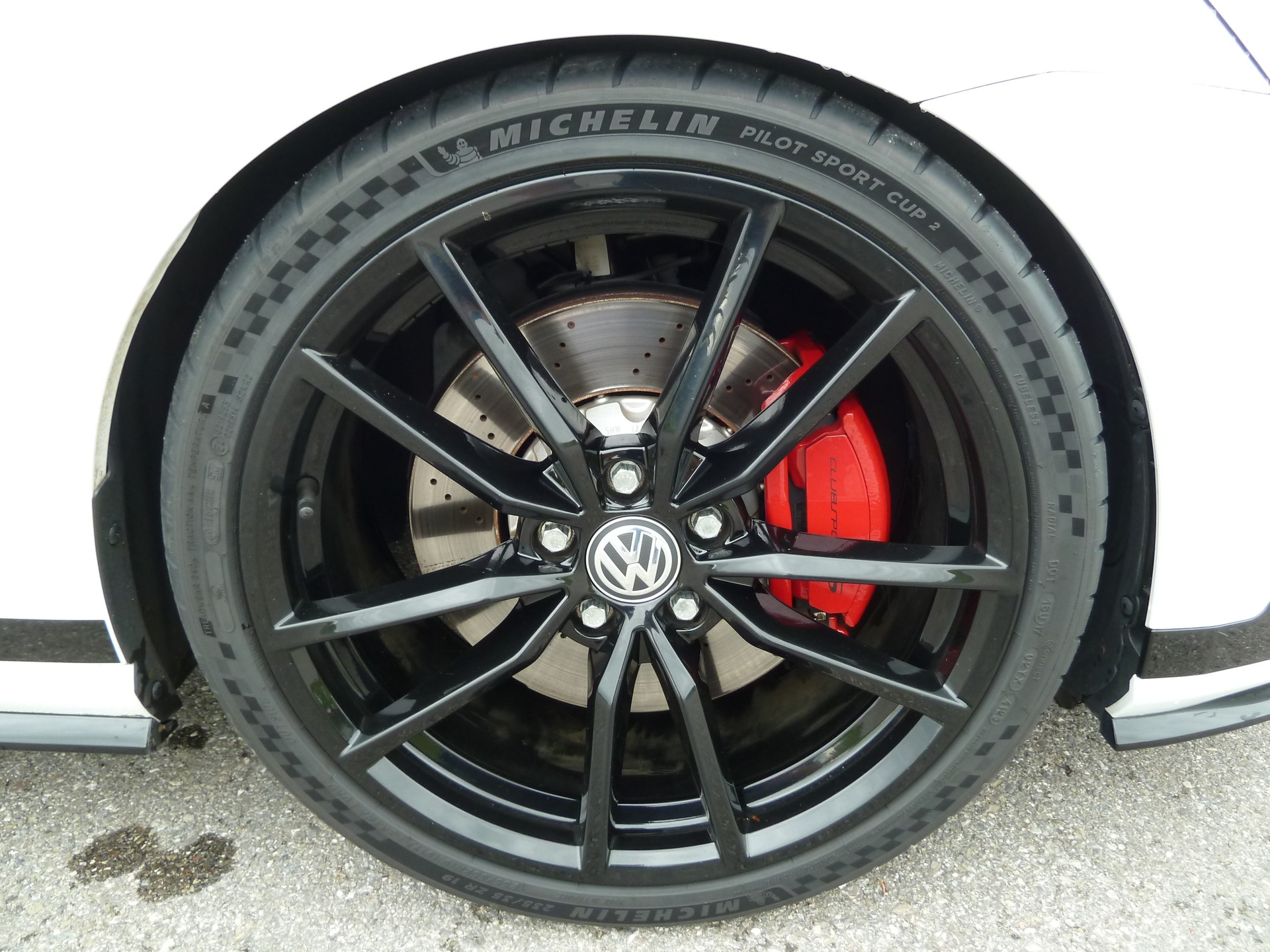 VW Golf 2.0 TSI GTI Clubsport S-image-14