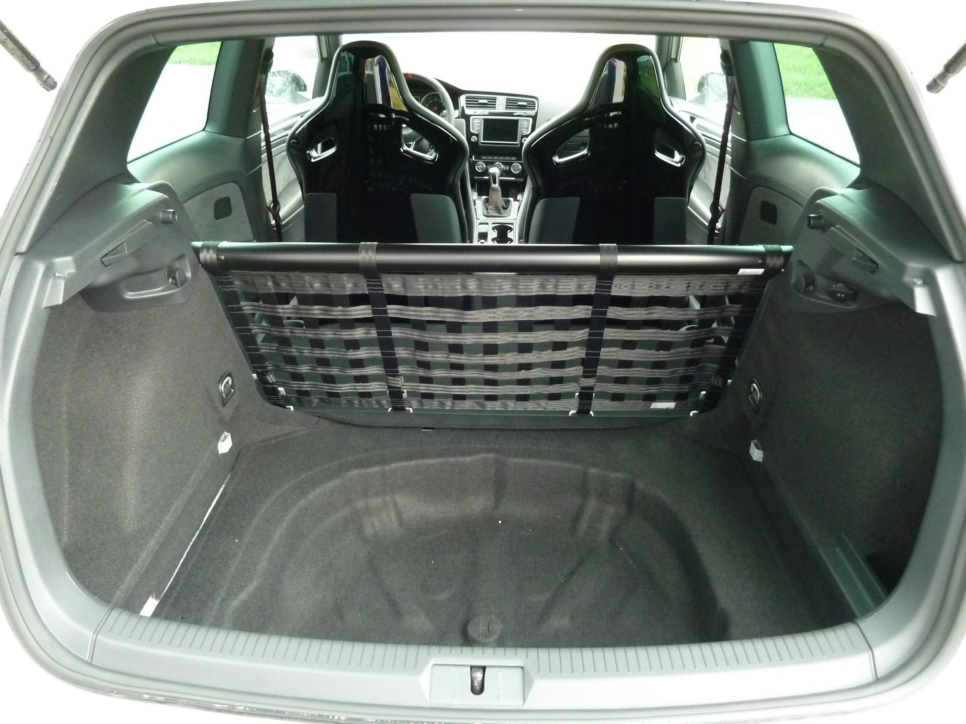 VW Golf 2.0 TSI GTI Clubsport S-image-9