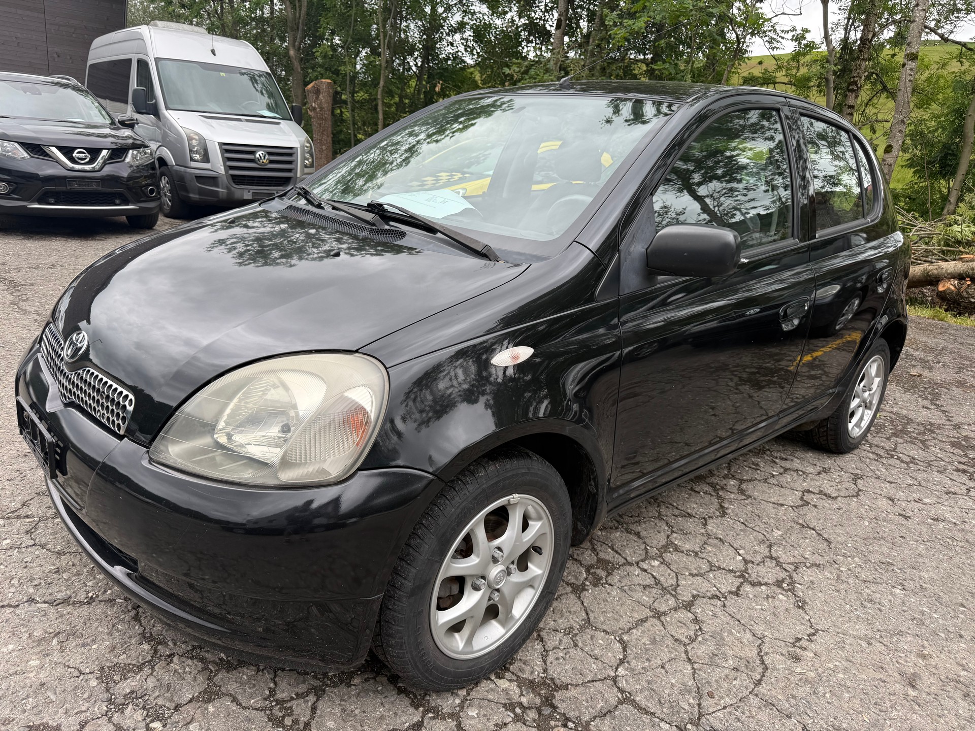 TOYOTA Yaris 1.3 Linea Sol-image-0