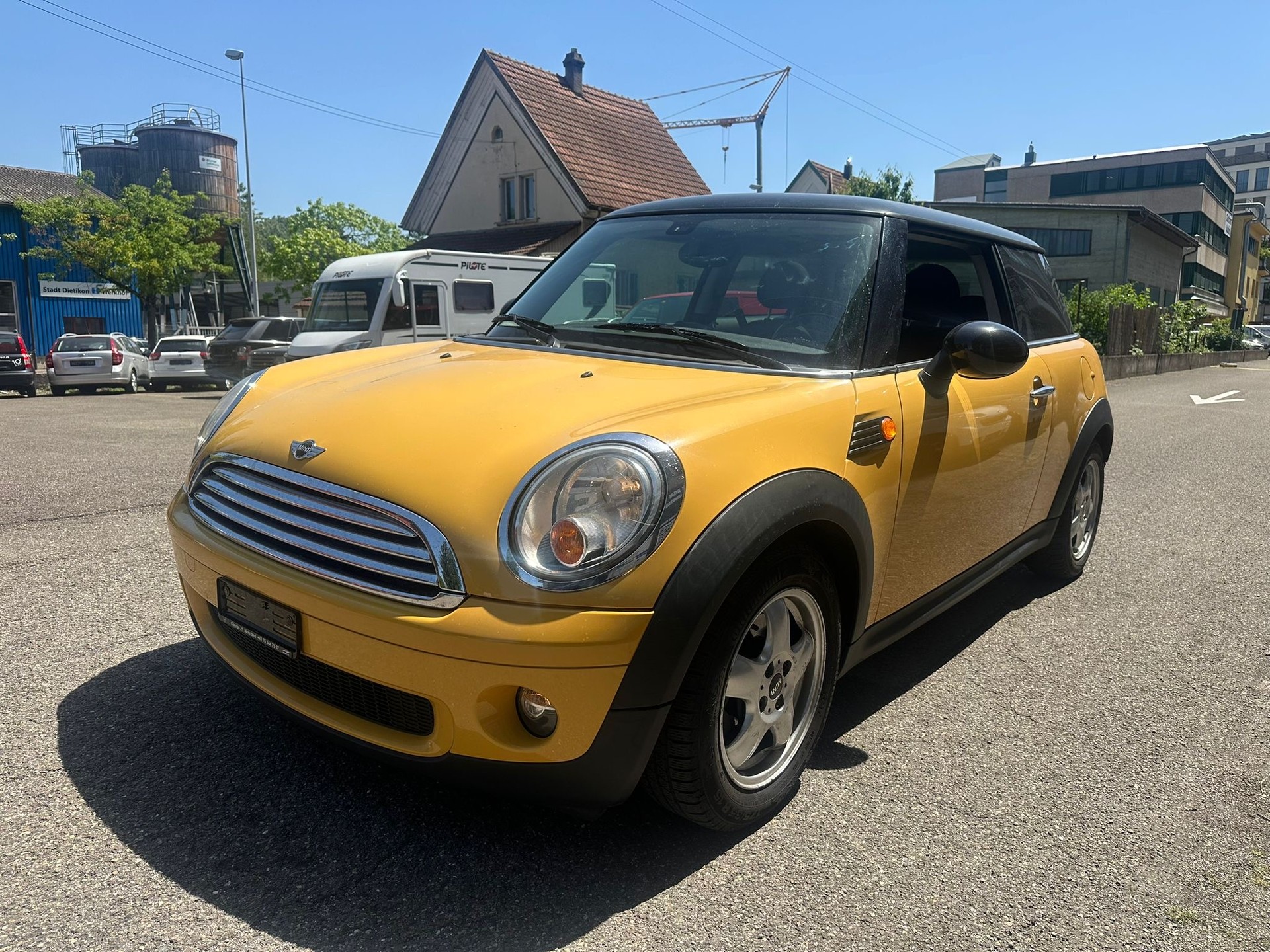 MINI Cooper-image-1