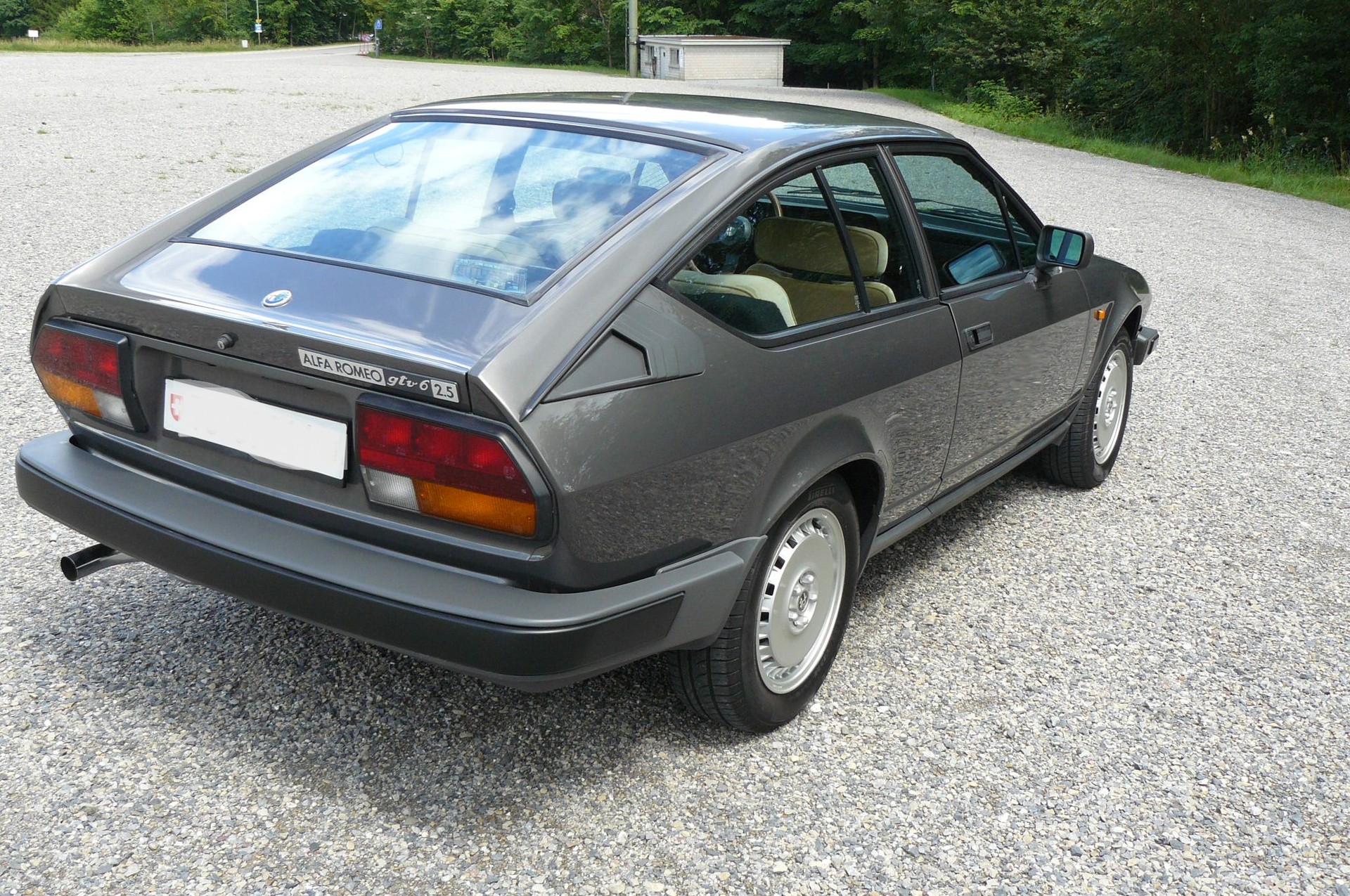 ALFA ROMEO GTV6 2.5-image-4