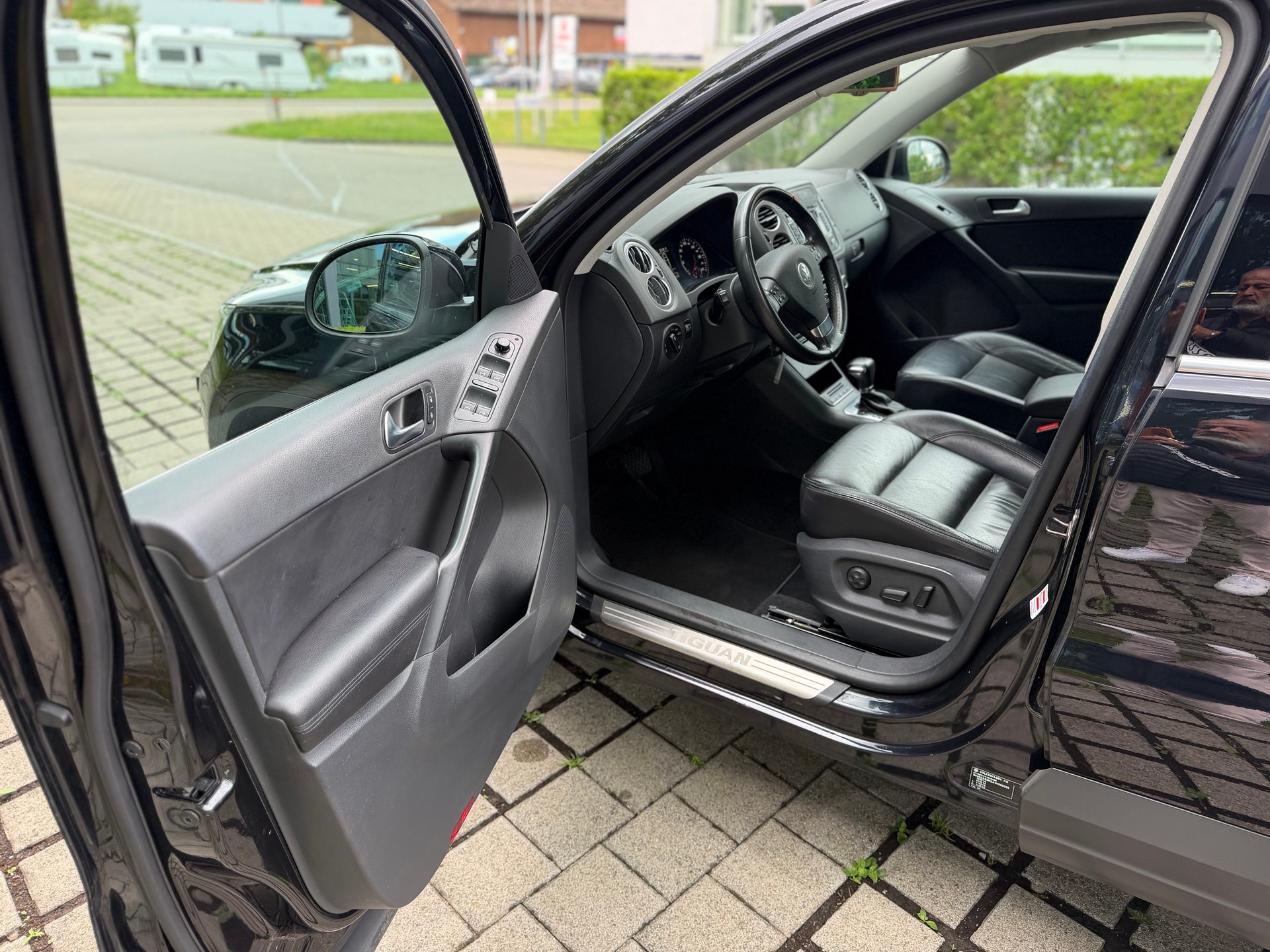 VW Tiguan 2.0 TSI Sport&Style Tiptronic-image-19