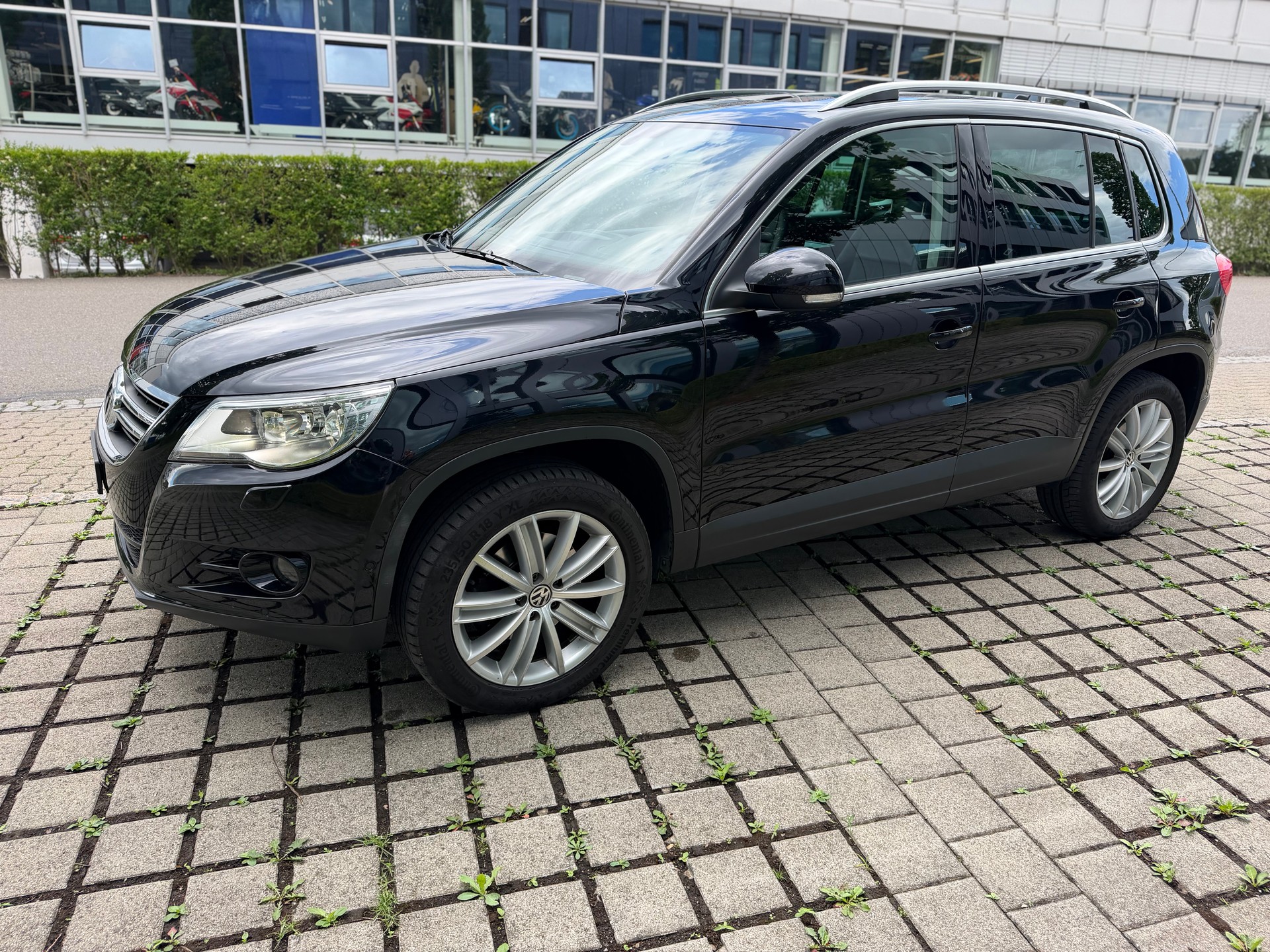VW Tiguan 2.0 TSI Sport&Style Tiptronic-image-23