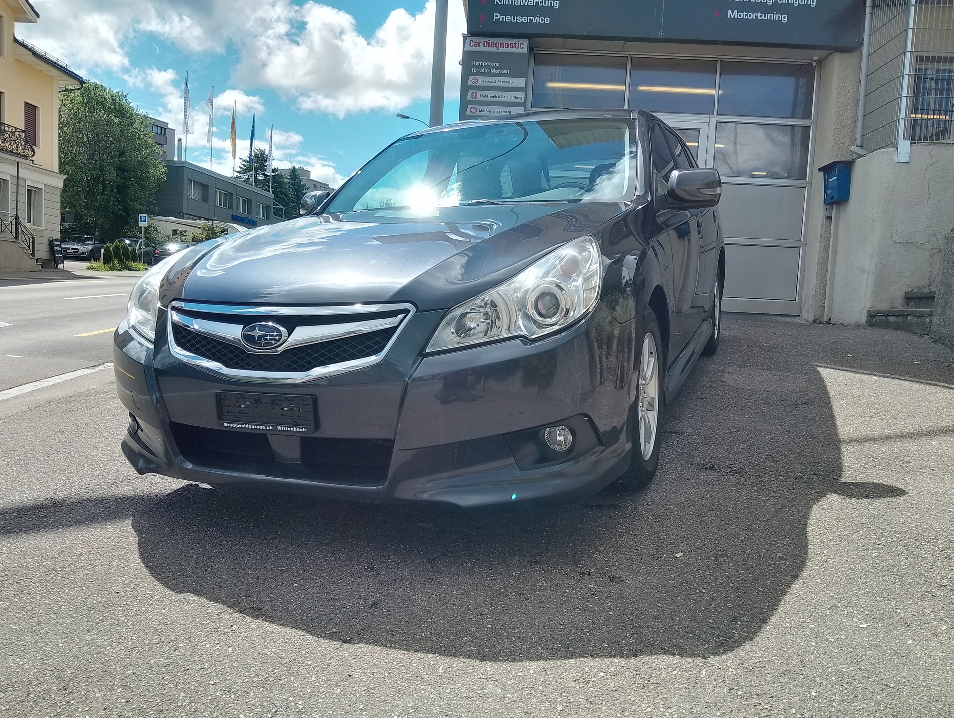 SUBARU Legacy 2.0i Swiss AWD Lineartronic-image-2