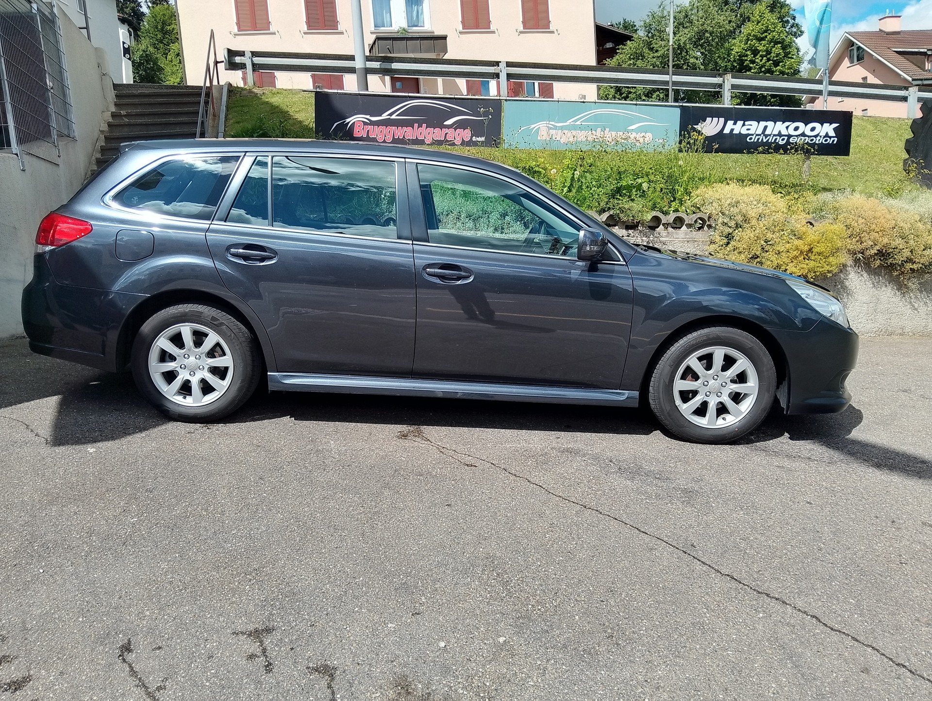 SUBARU Legacy 2.0i Swiss AWD Lineartronic-image-6