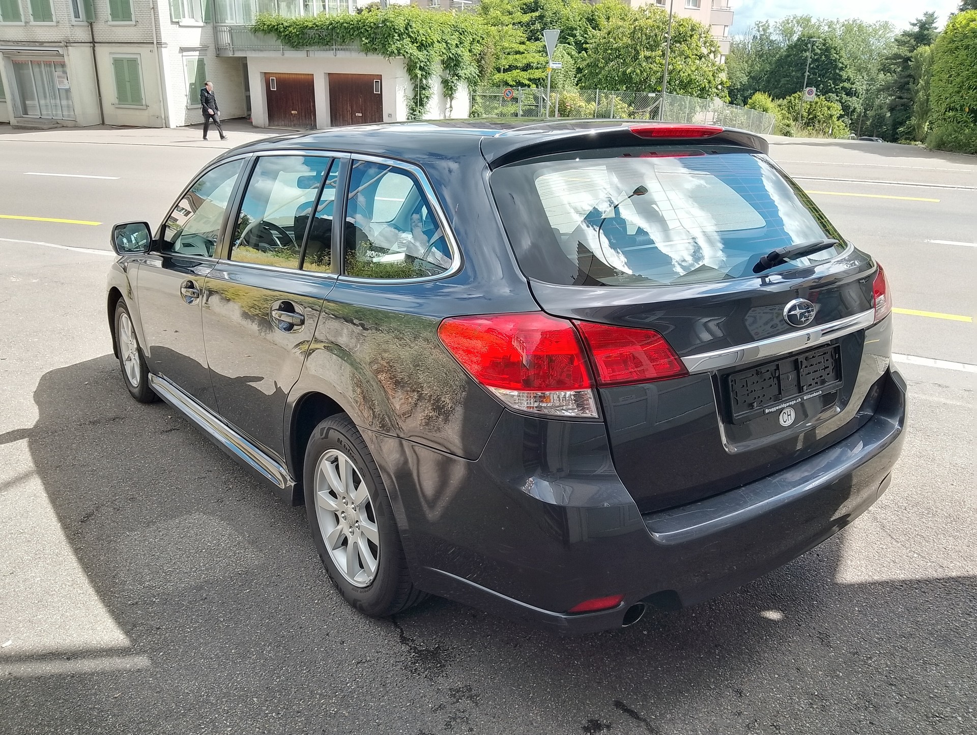 SUBARU Legacy 2.0i Swiss AWD Lineartronic-image-10