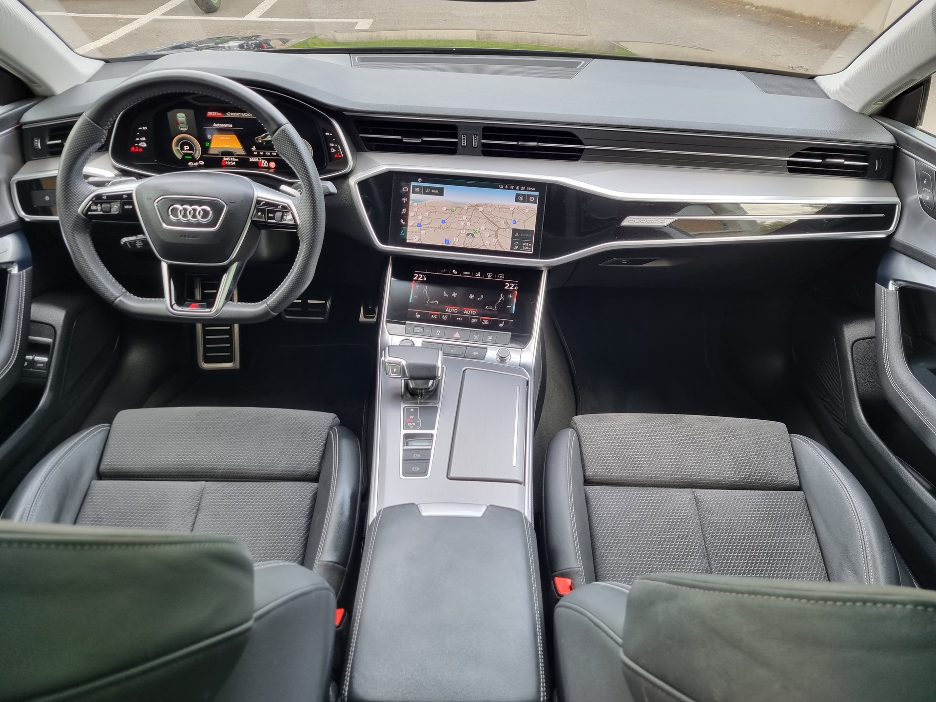 AUDI A7 Sportback 55 TFSI e quattro S-tronic-image-6