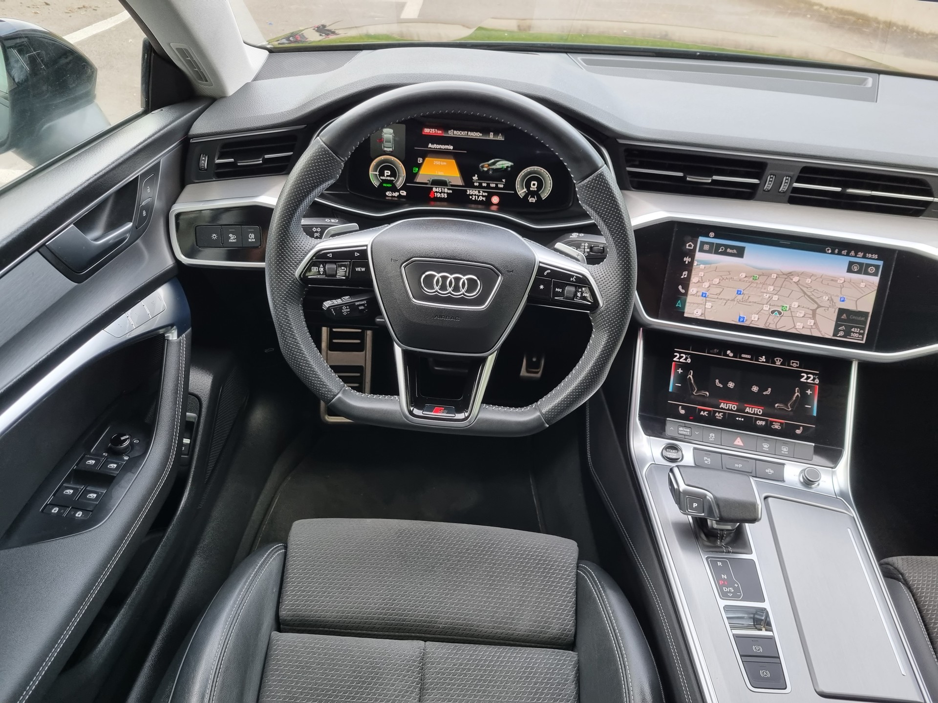 AUDI A7 Sportback 55 TFSI e quattro S-tronic-image-5