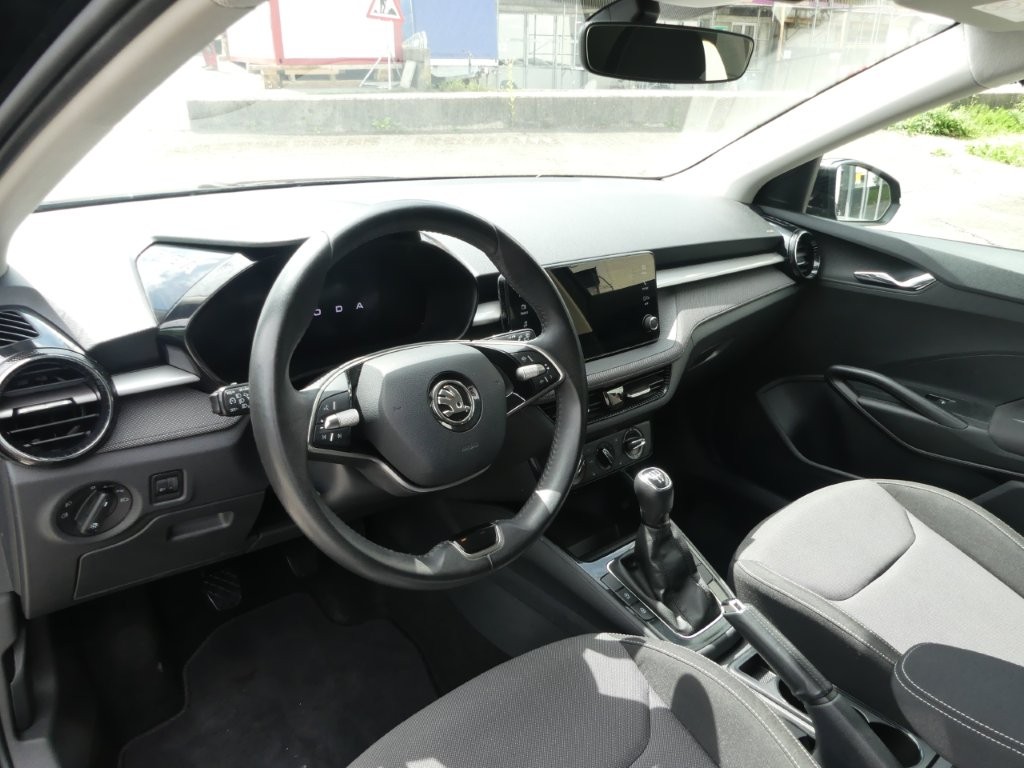 SKODA Fabia 1.0 TSI Selection-image-6