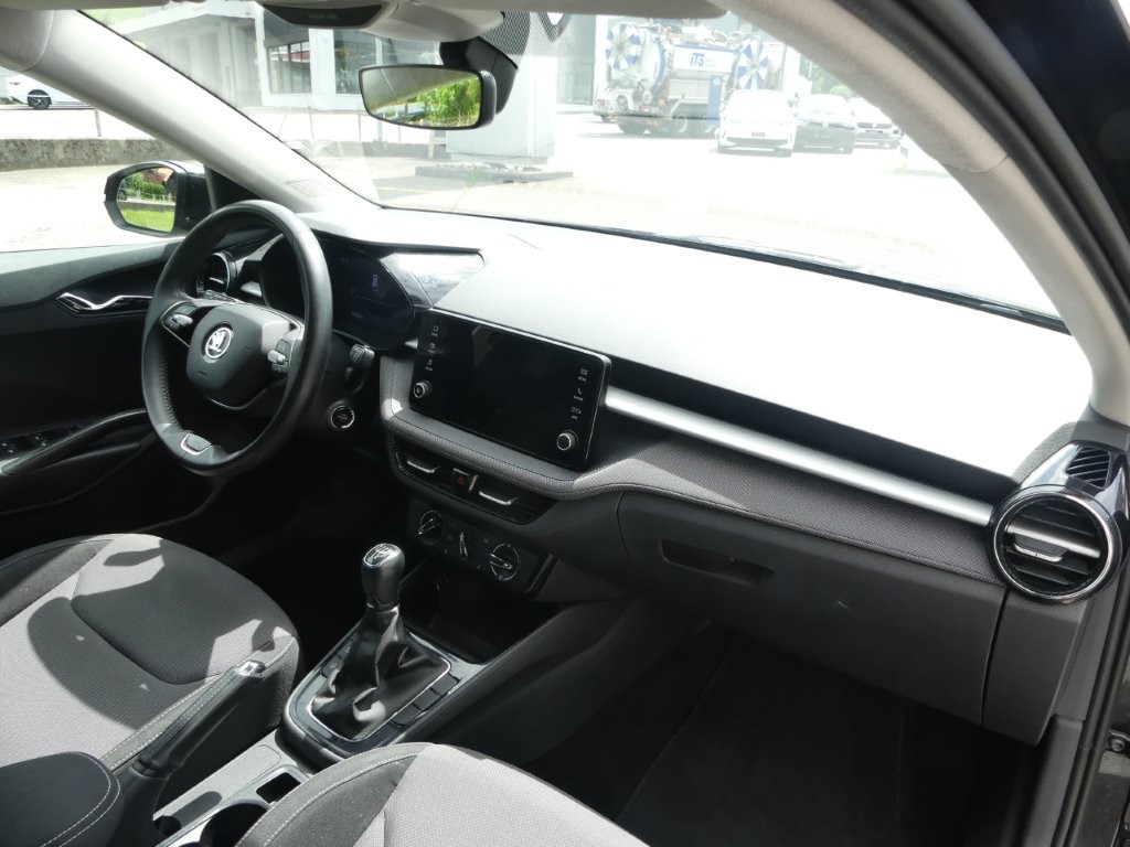 SKODA Fabia 1.0 TSI Selection-image-8