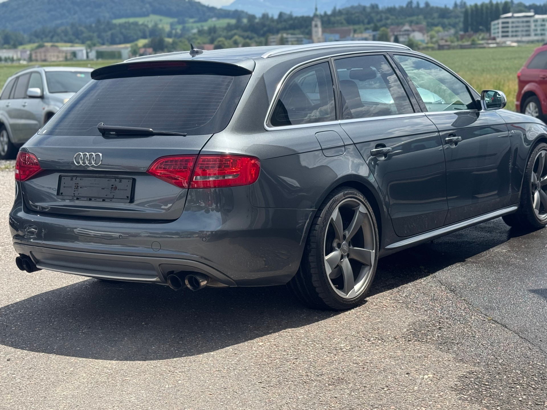 AUDI S4 Avant 3.0 TFSI quattro-image-3