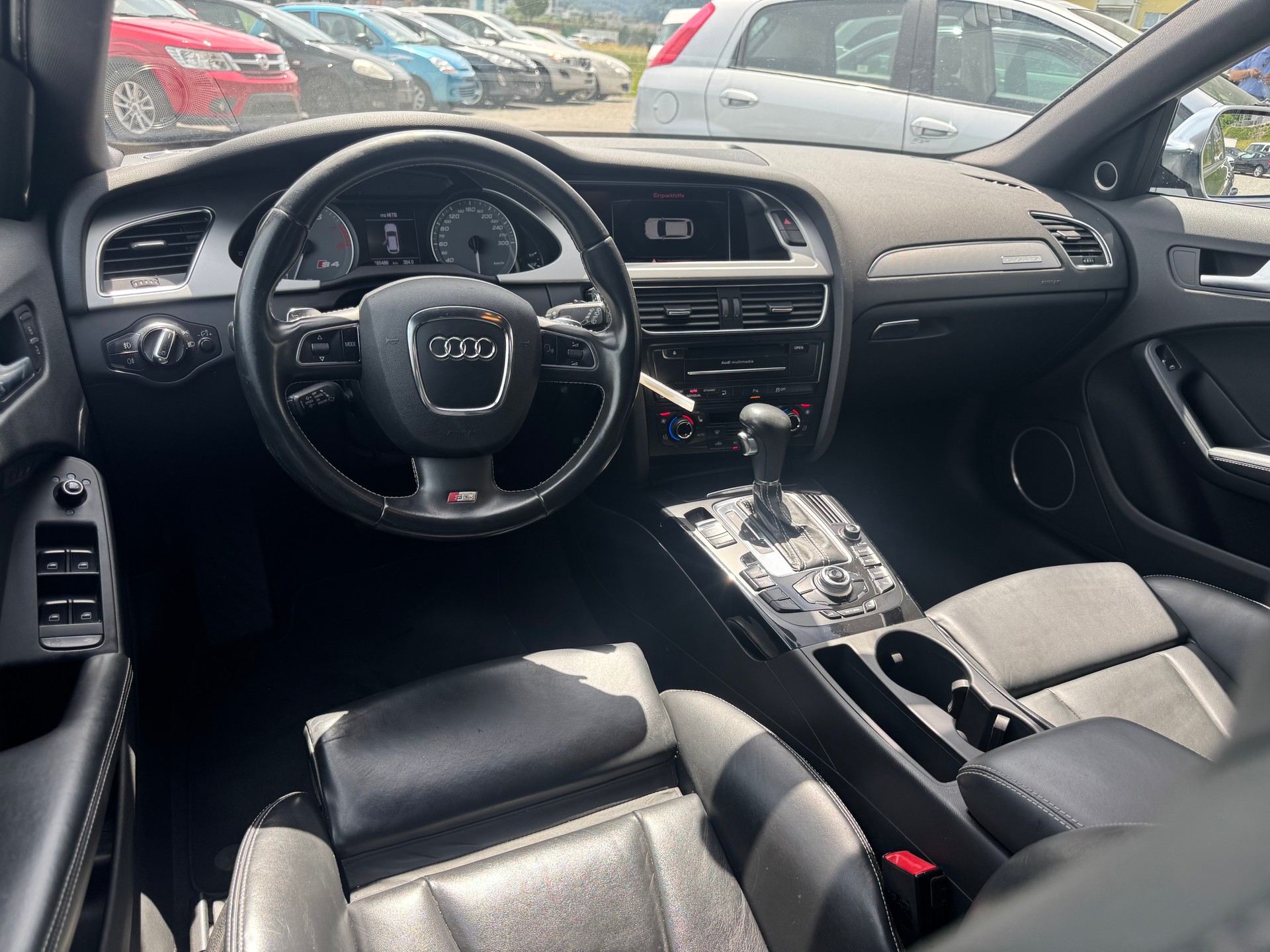 AUDI S4 Avant 3.0 TFSI quattro-image-8