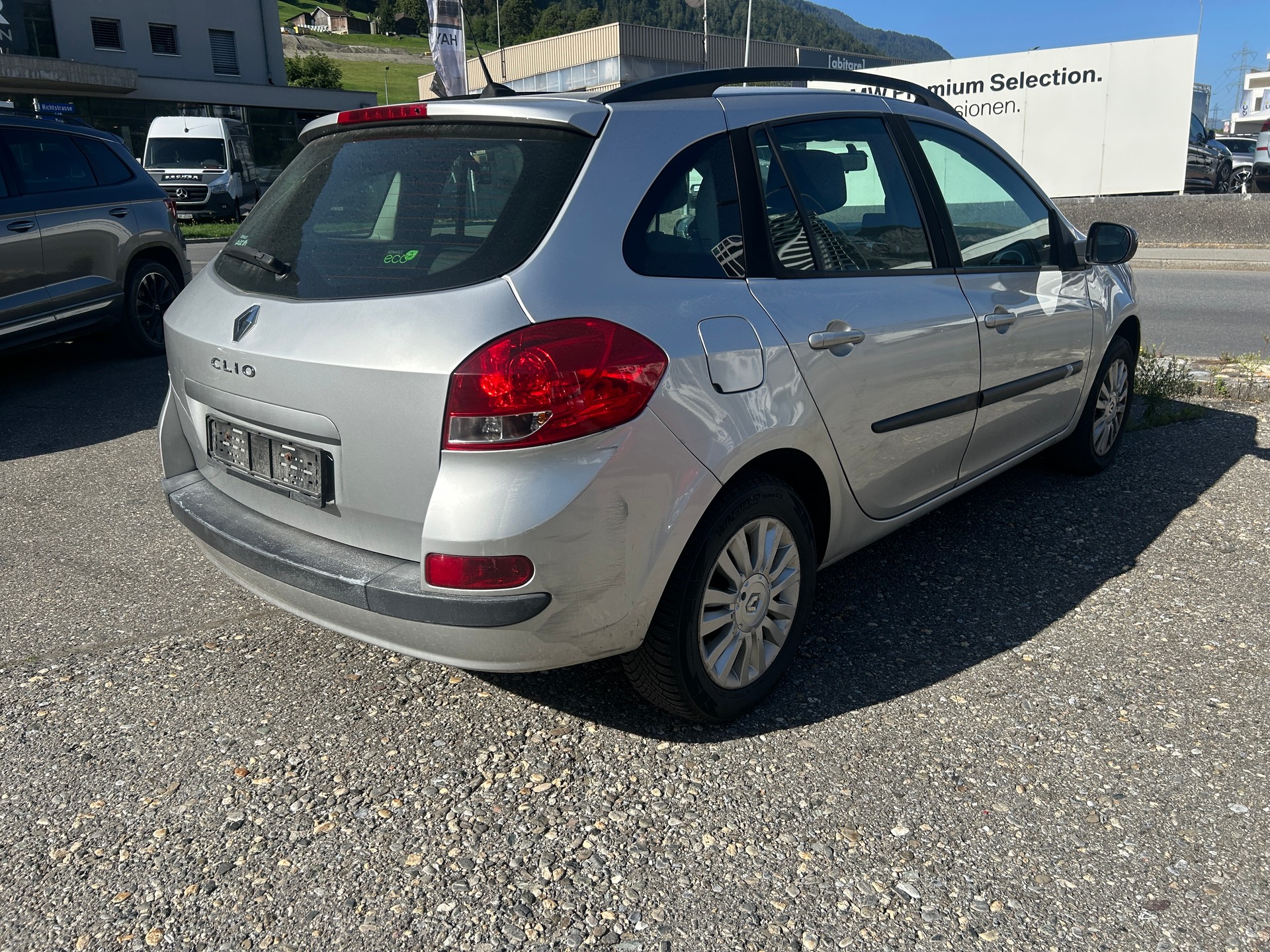 RENAULT Clio Grandtour 1.2 16V Expression-image-5
