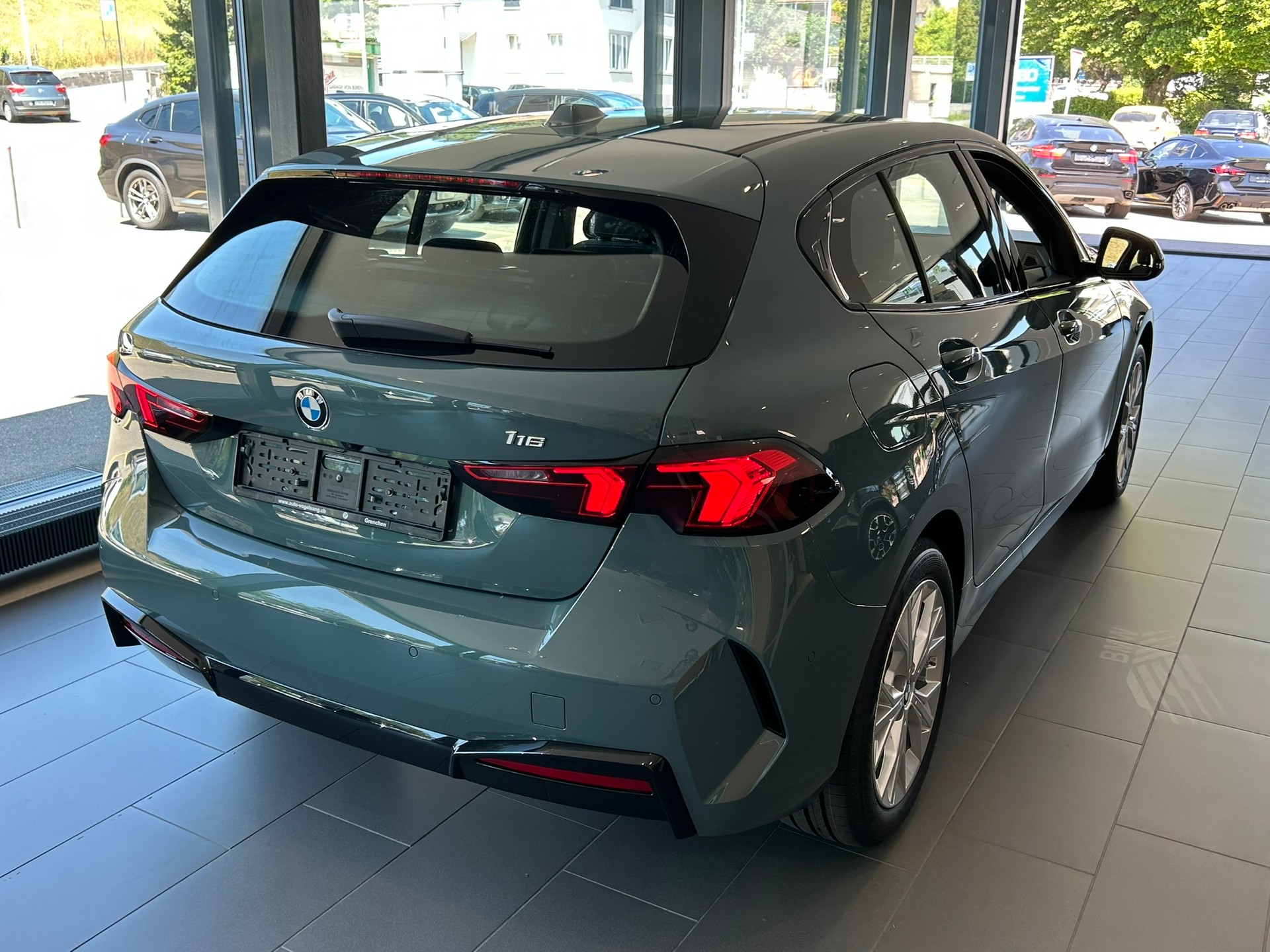 BMW 116 Steptronic-image-9