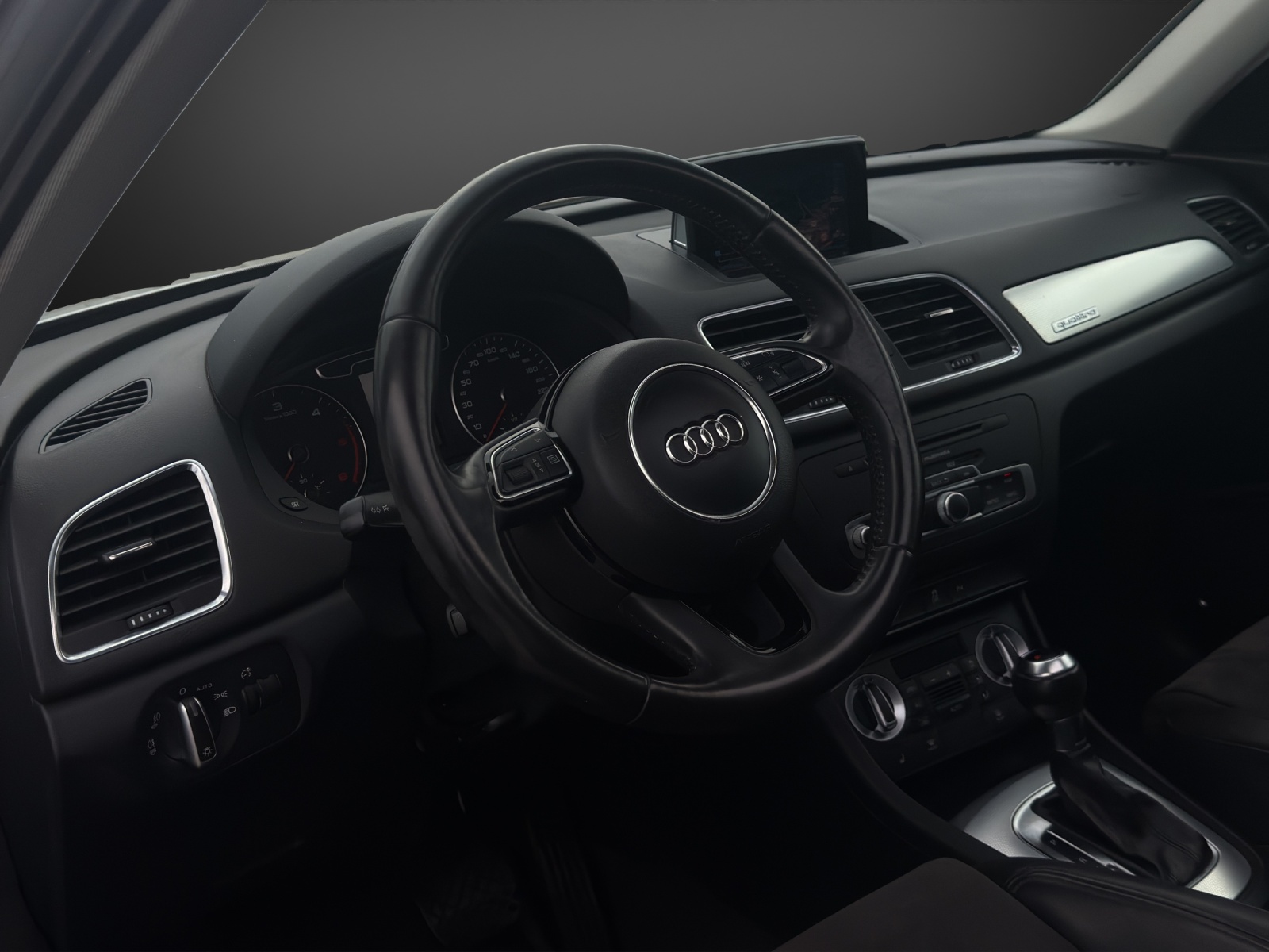 AUDI Q3 2.0 TDI quattro S-tronic mit 177 PS-image-7