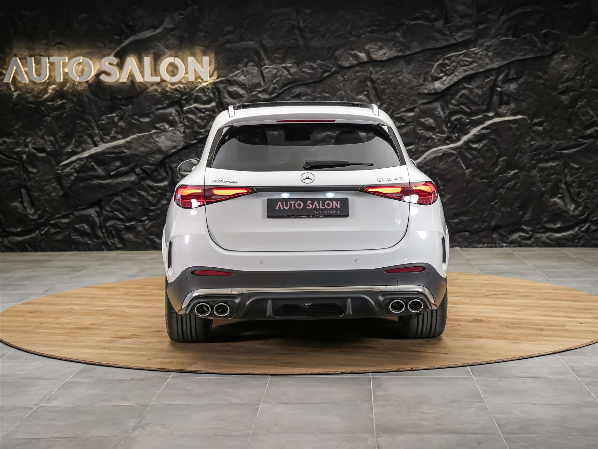 MERCEDES-BENZ GLC 43 AMG Executive Edition 4Matic 9G-Tronic *Head Up Display*Panorama*Abstandsregler*-image-4