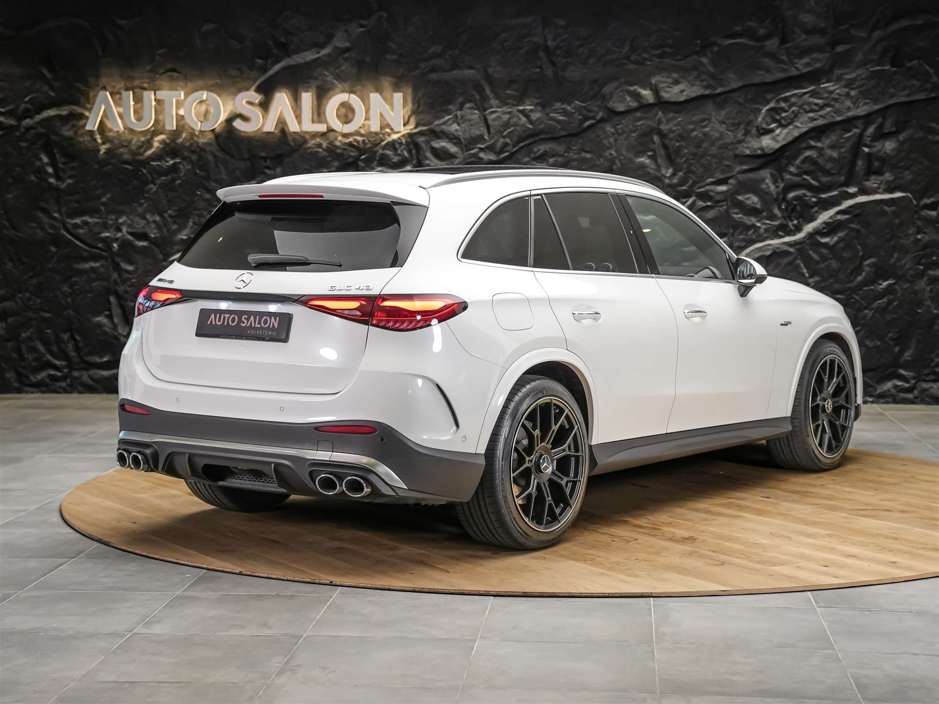 MERCEDES-BENZ GLC 43 AMG Executive Edition 4Matic 9G-Tronic *Head Up Display*Panorama*Abstandsregler*-image-5