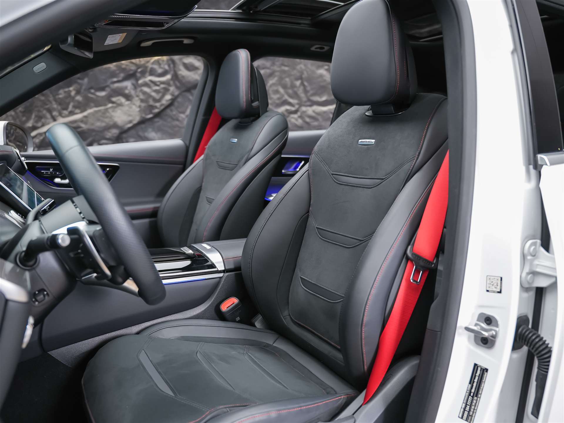 MERCEDES-BENZ GLC 43 AMG Executive Edition 4Matic 9G-Tronic *Head Up Display*Panorama*Abstandsregler*-image-9