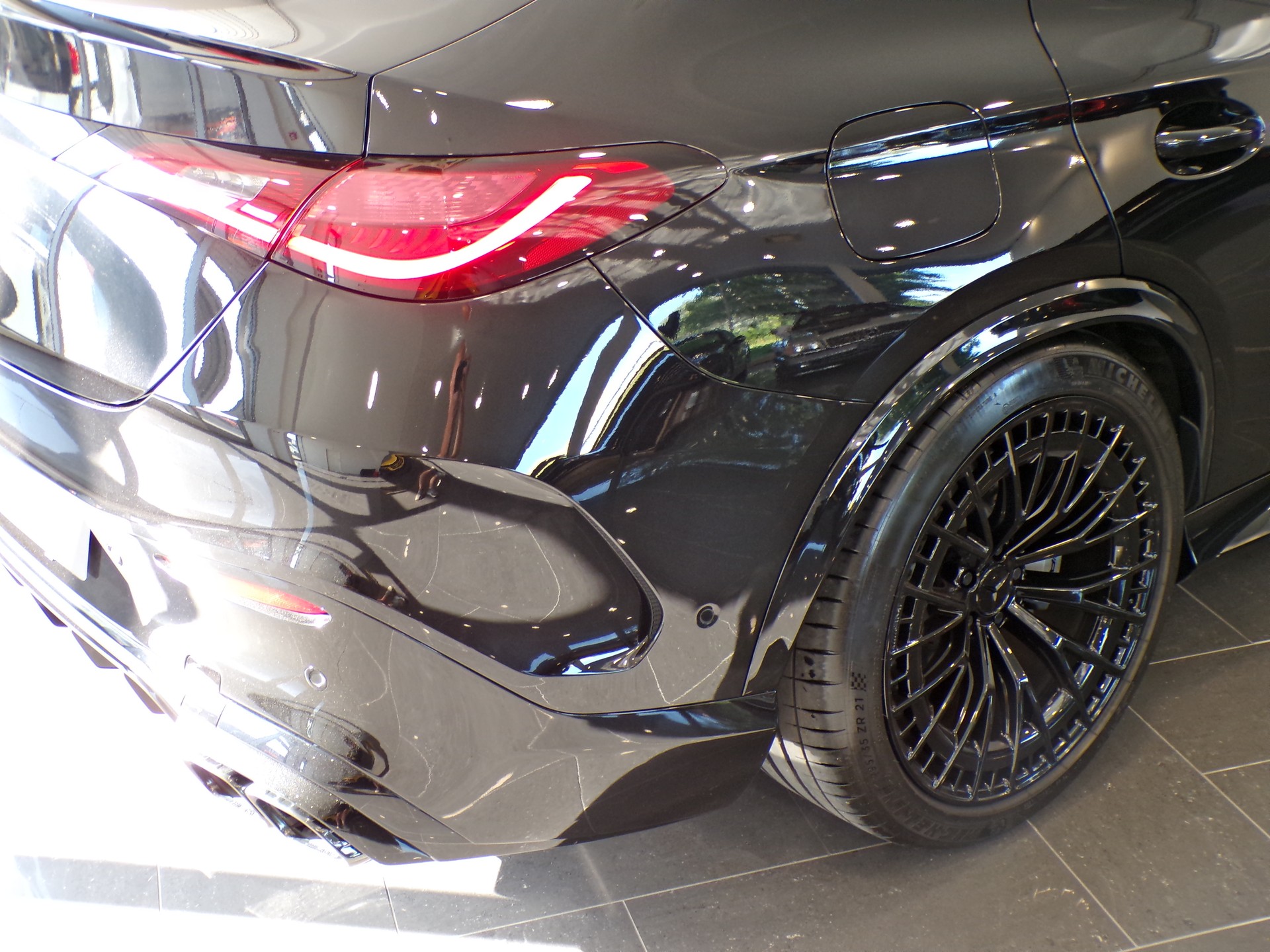 MERCEDES-BENZ GLC Coupé 43 AMG 4Matic 9G-Tronic-image-10