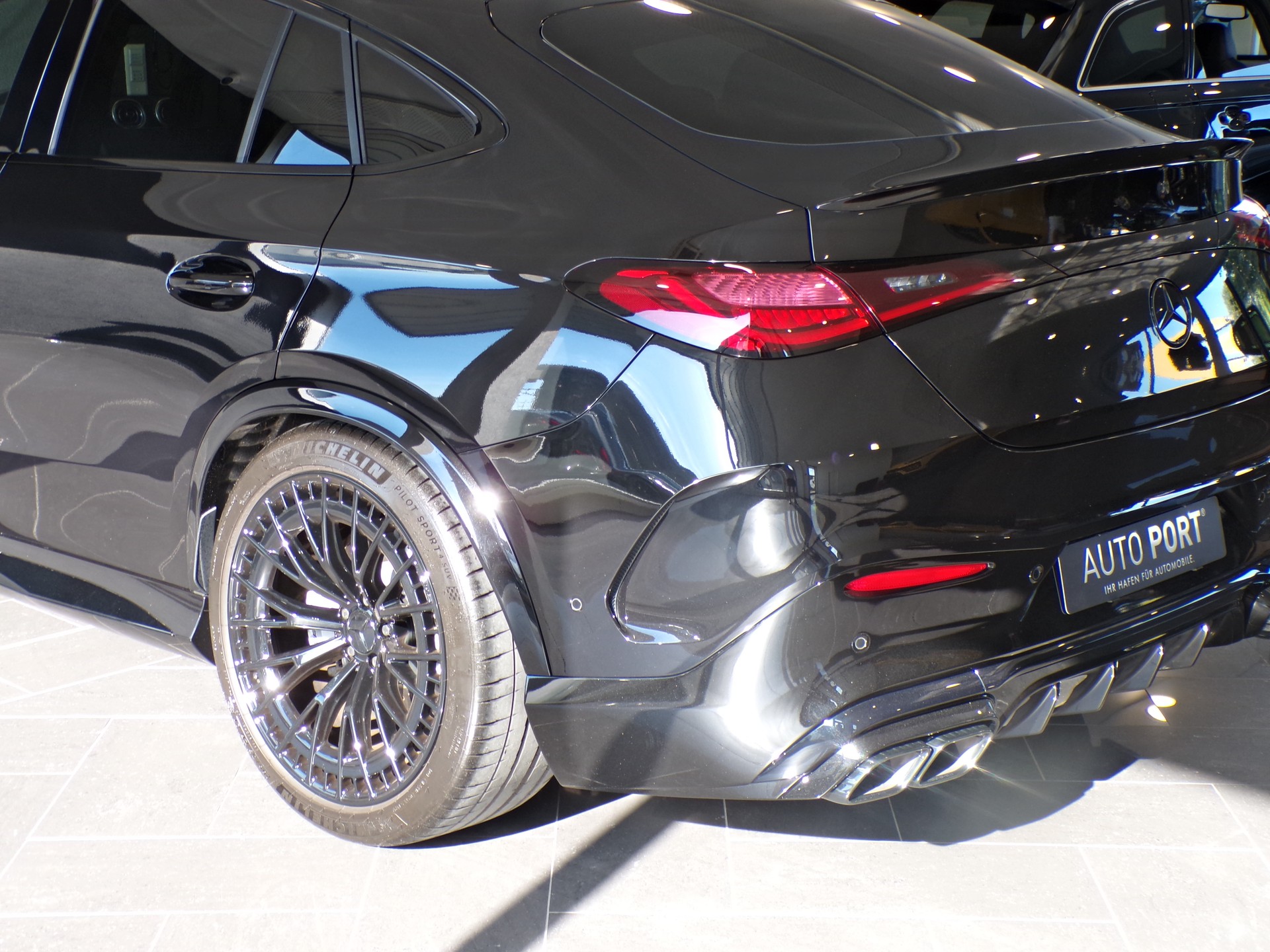 MERCEDES-BENZ GLC Coupé 43 AMG 4Matic 9G-Tronic-image-12