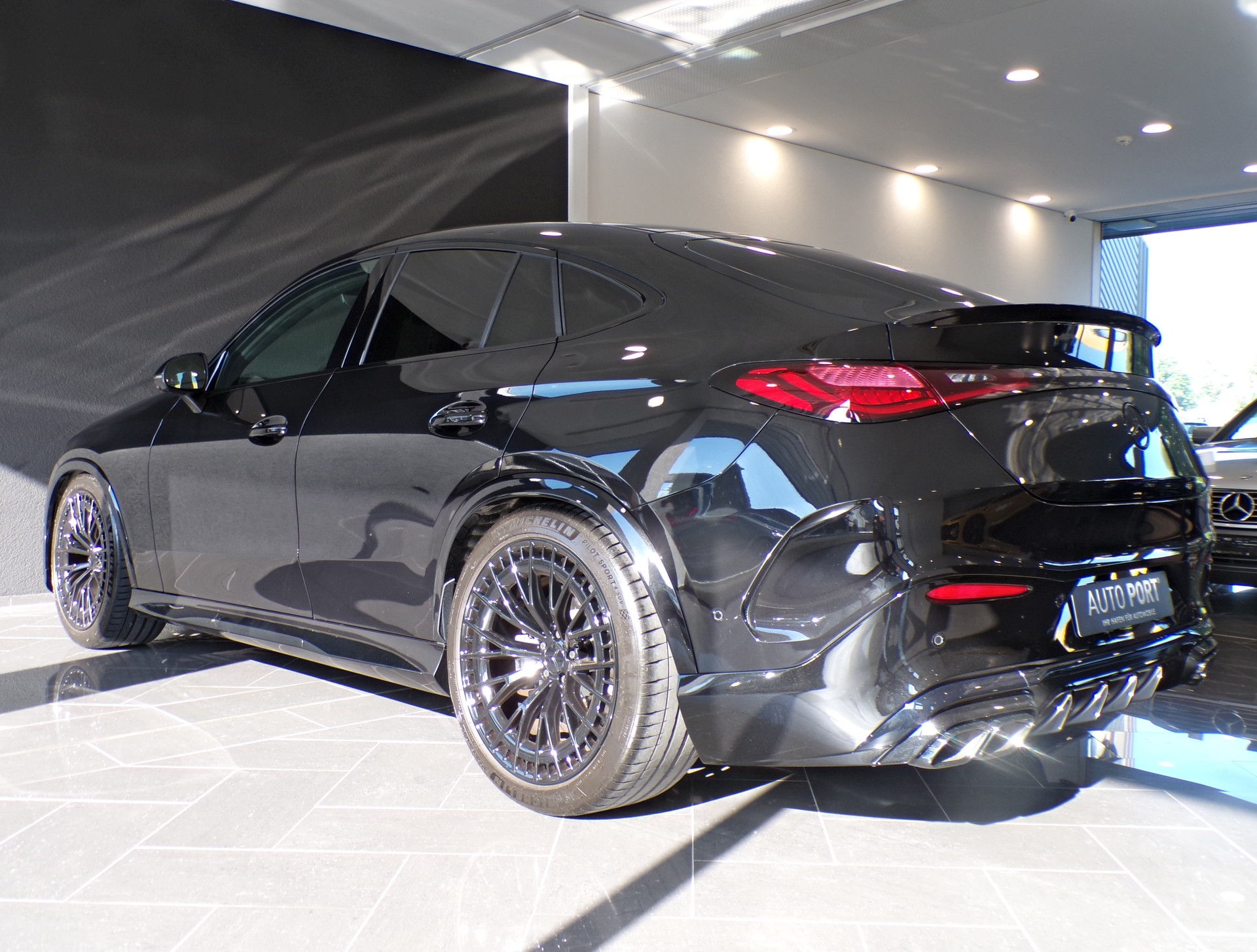 MERCEDES-BENZ GLC Coupé 43 AMG 4Matic 9G-Tronic-image-14