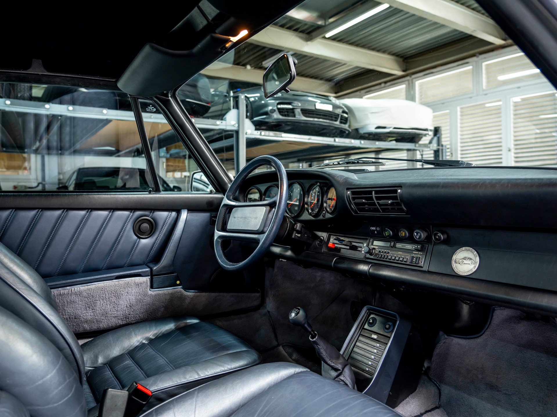 PORSCHE Carrera 3.2 Targa Jubileé 1 OF 165-image-24