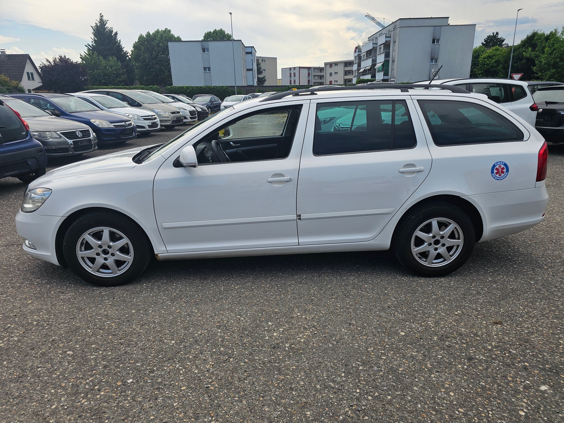 SKODA Octavia Combi 1.8 TSI AllDrive 4x4-image-3