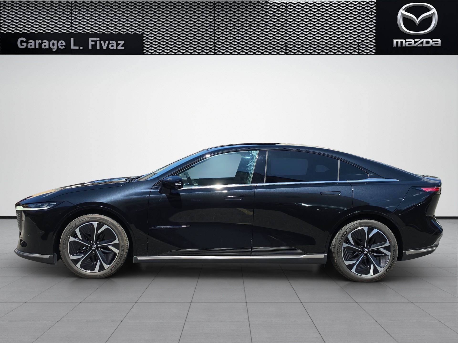 MAZDA 6e 245 80kWh Takumi-image-2