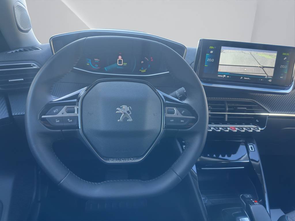 PEUGEOT 2008 e Allure Pack-image-13