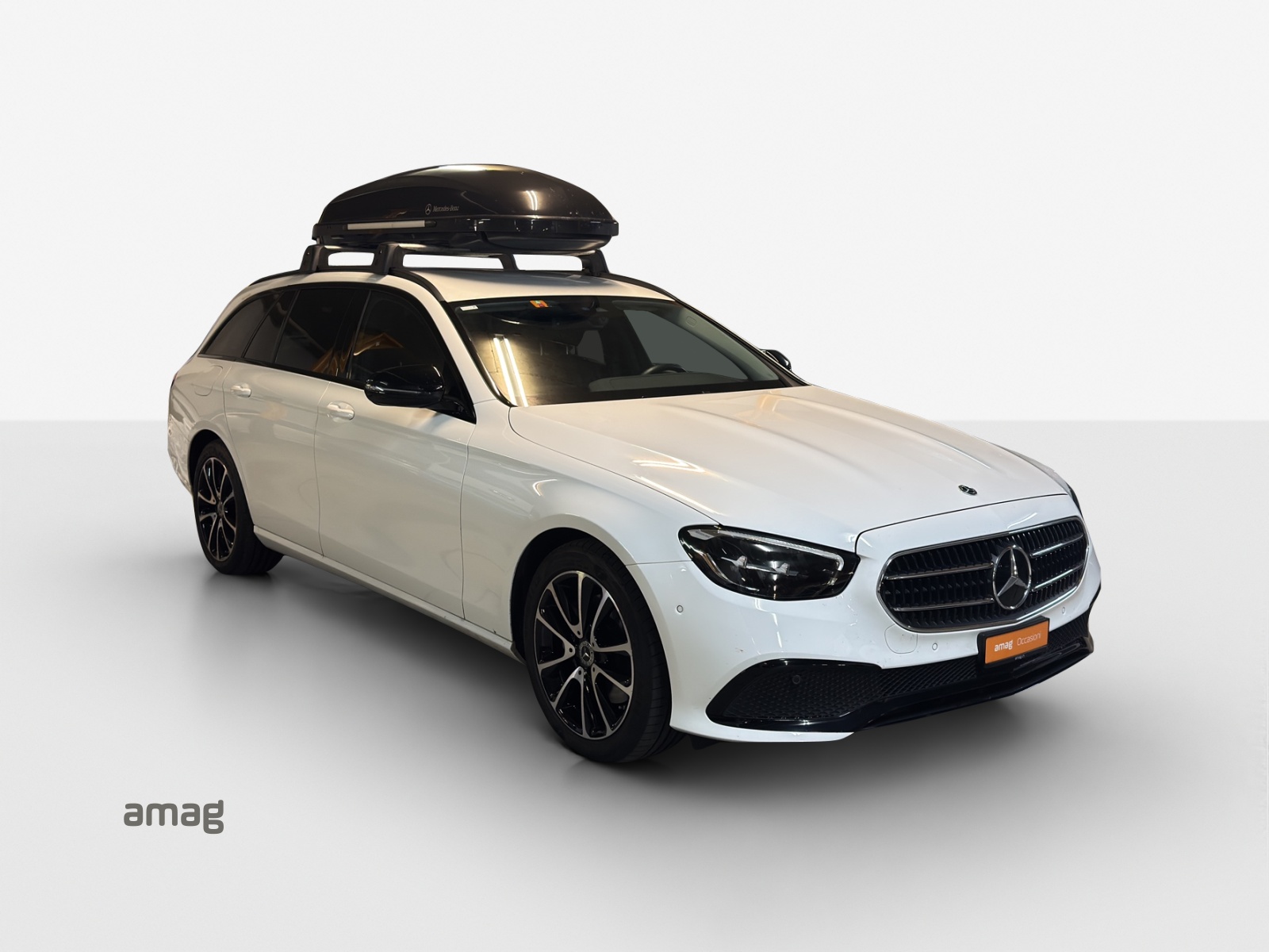 MERCEDES-BENZ E 220 d T 4Matic Swiss Star 9G-Tronic-image-5