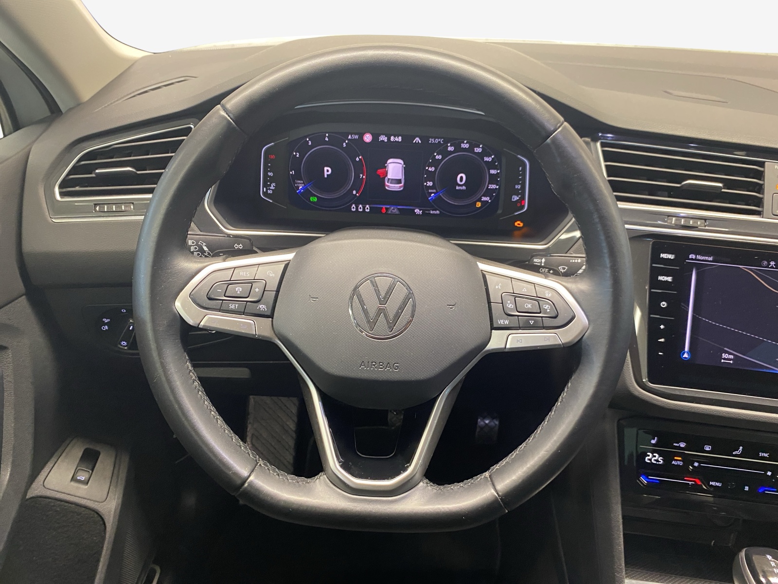 VW Tiguan 2.0TSI Elegance 4Motion DSG-image-9