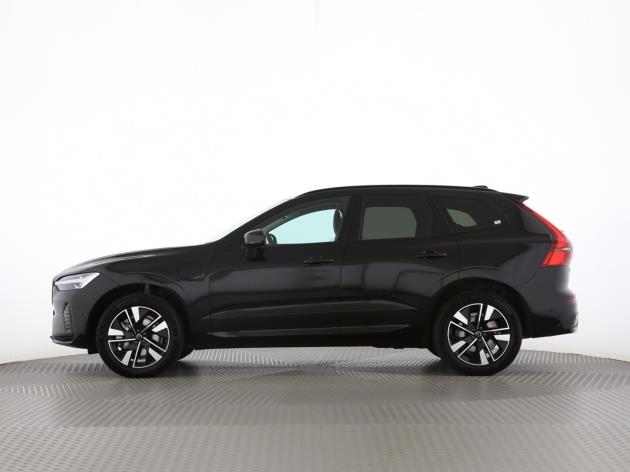 VOLVO XC60 T8 eAWD PluginHybrid Plus Dark Geartronic-image-2