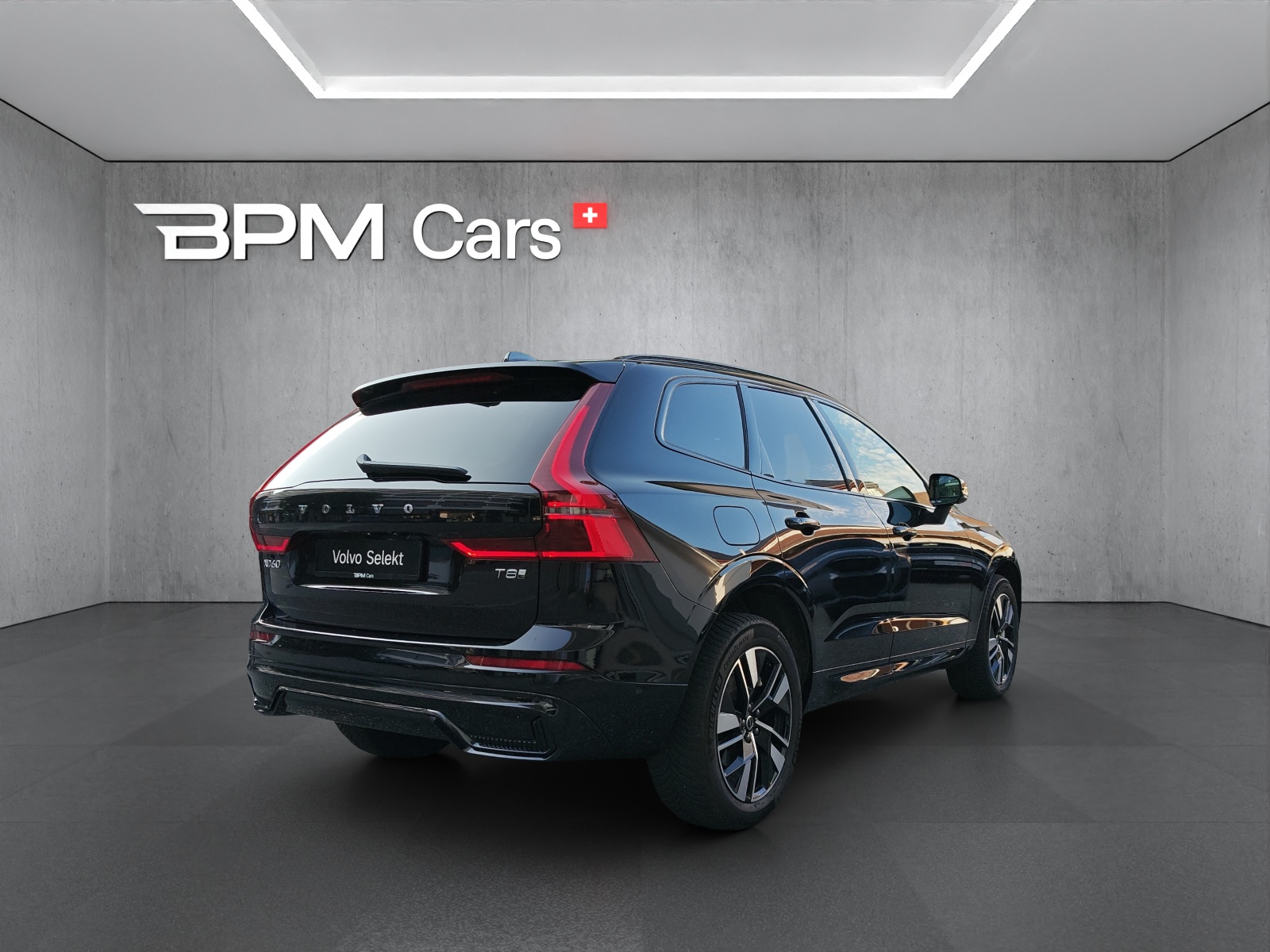 VOLVO XC60 T8 eAWD PluginHybrid Plus Dark Geartronic-image-4