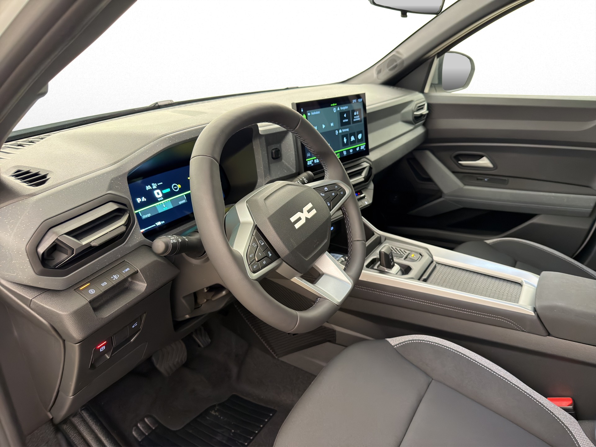DACIA Bigster 1.8 Hybrid Journey-image-13