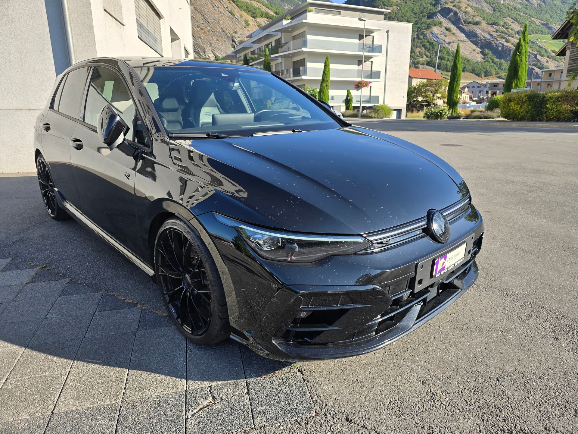 VW Golf 2.0 TSI R Black Edition DSG 4 Motion-image-8