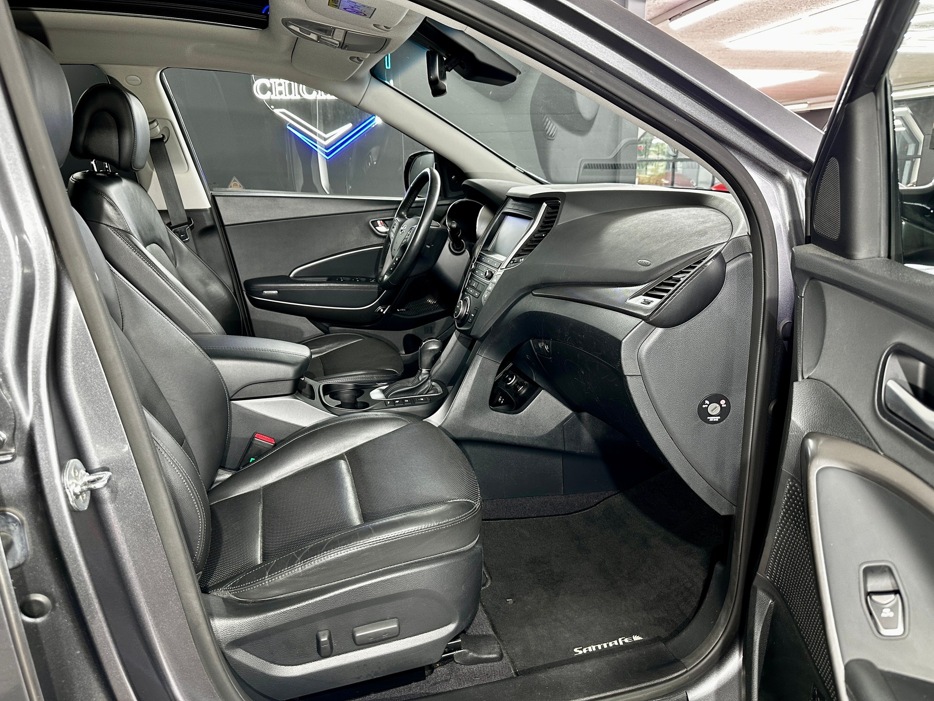 HYUNDAI Santa Fe 2.2 CRDI Vertex 4WD Automatic 7-Plätzer-image-15