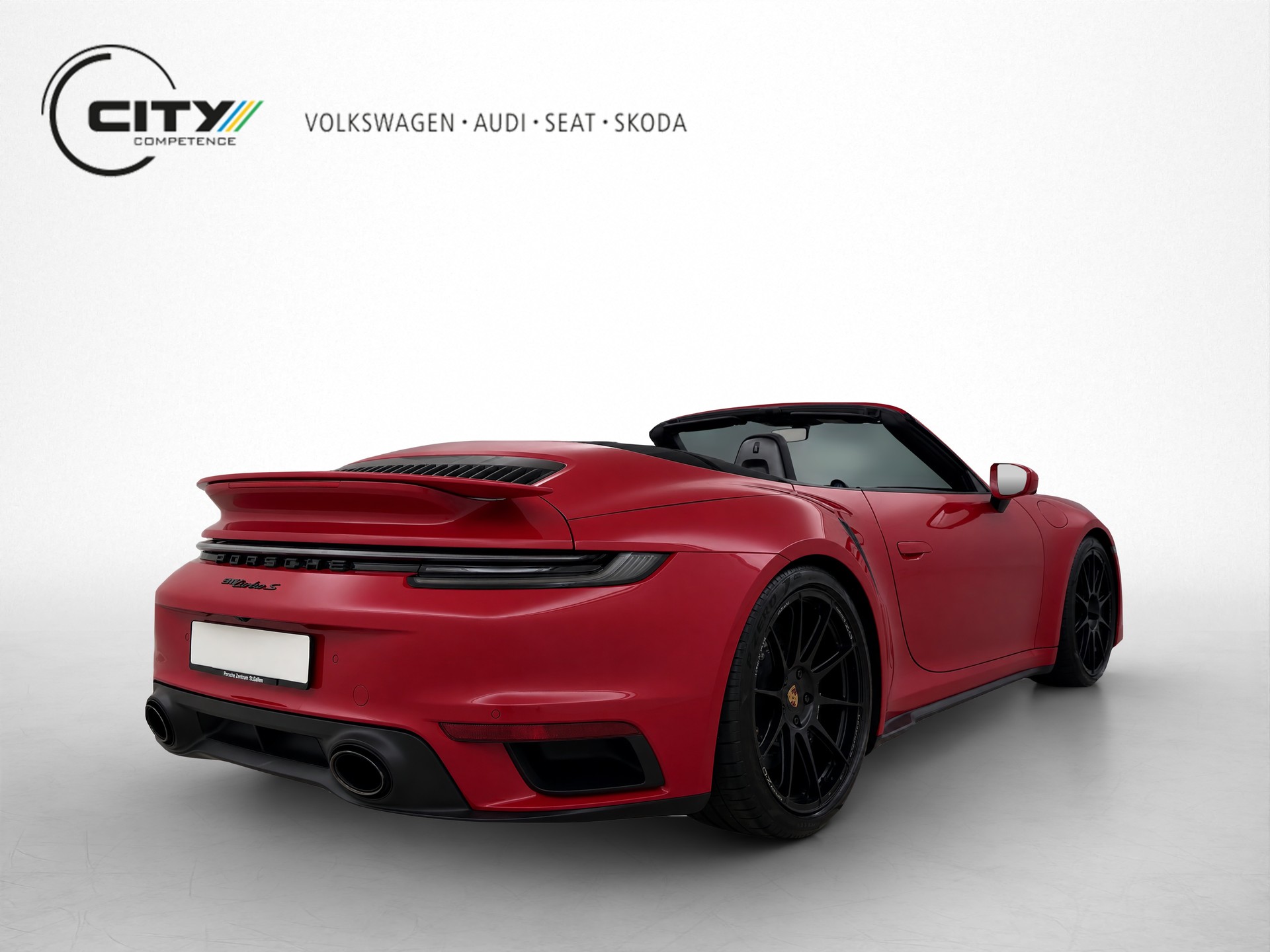 PORSCHE 911 Turbo S Cabriolet-image-2