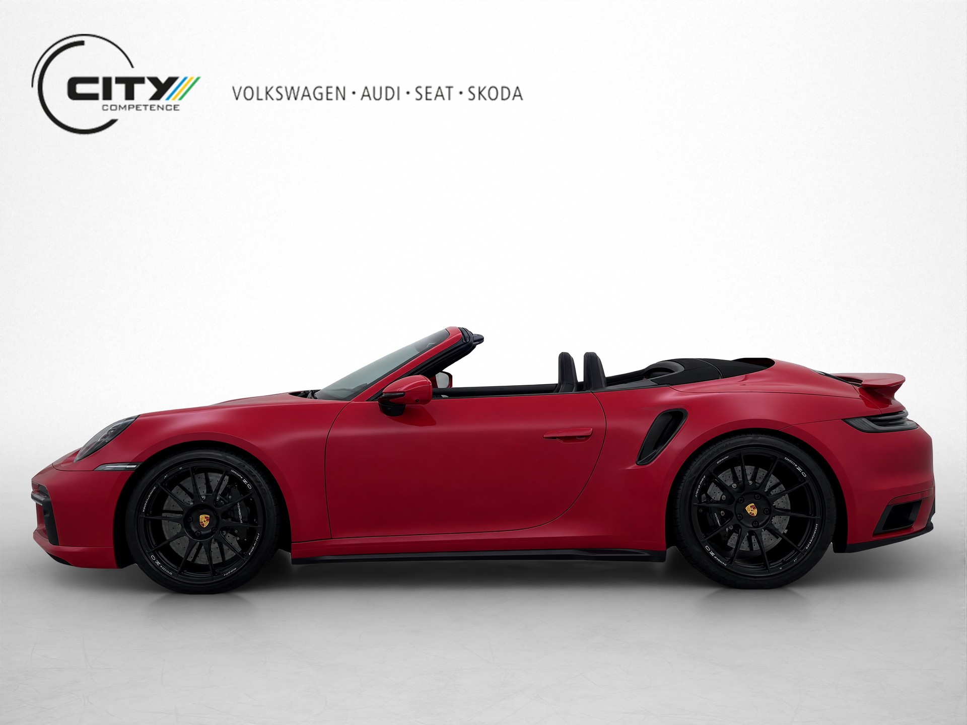 PORSCHE 911 Turbo S Cabriolet-image-5