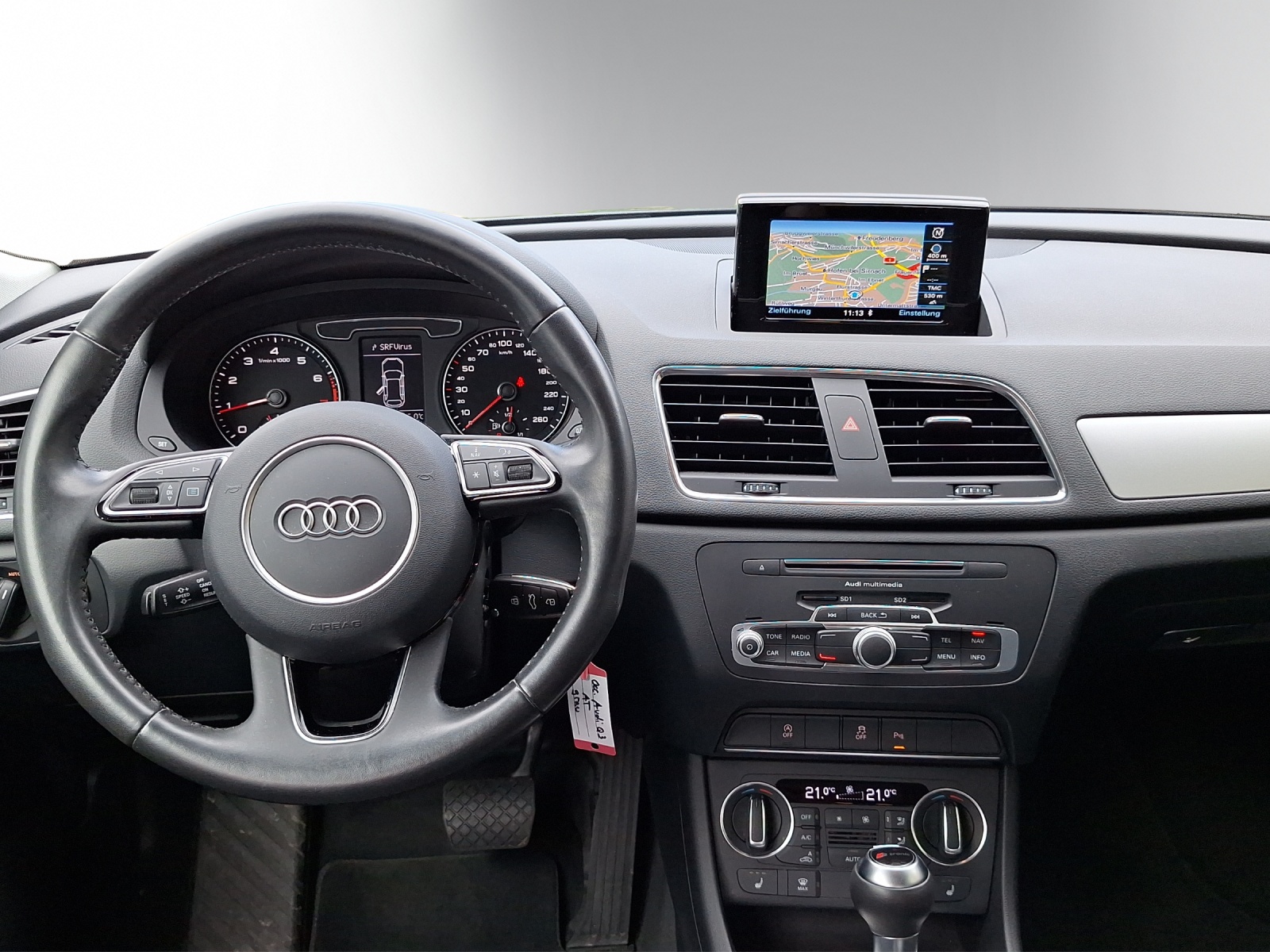 AUDI Q3 1.4 TFSI S-Tronic-image-7