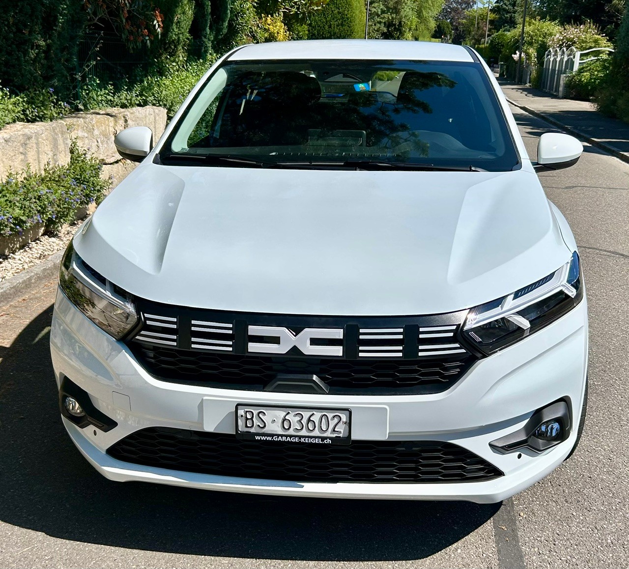 DACIA 1.0 TCe Expression-image-0