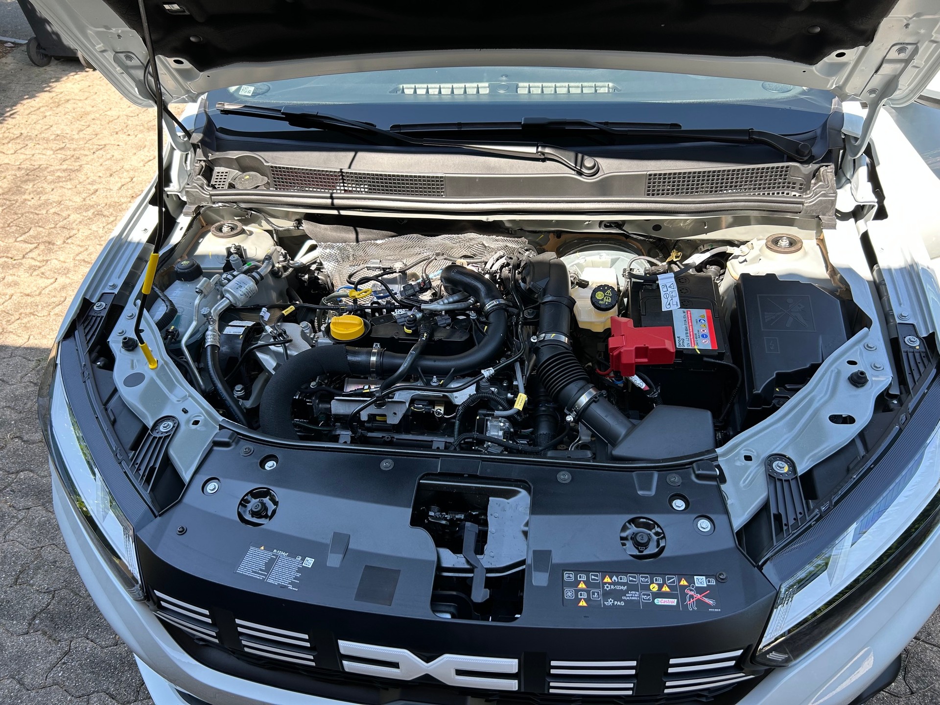 DACIA 1.0 TCe Expression-image-4