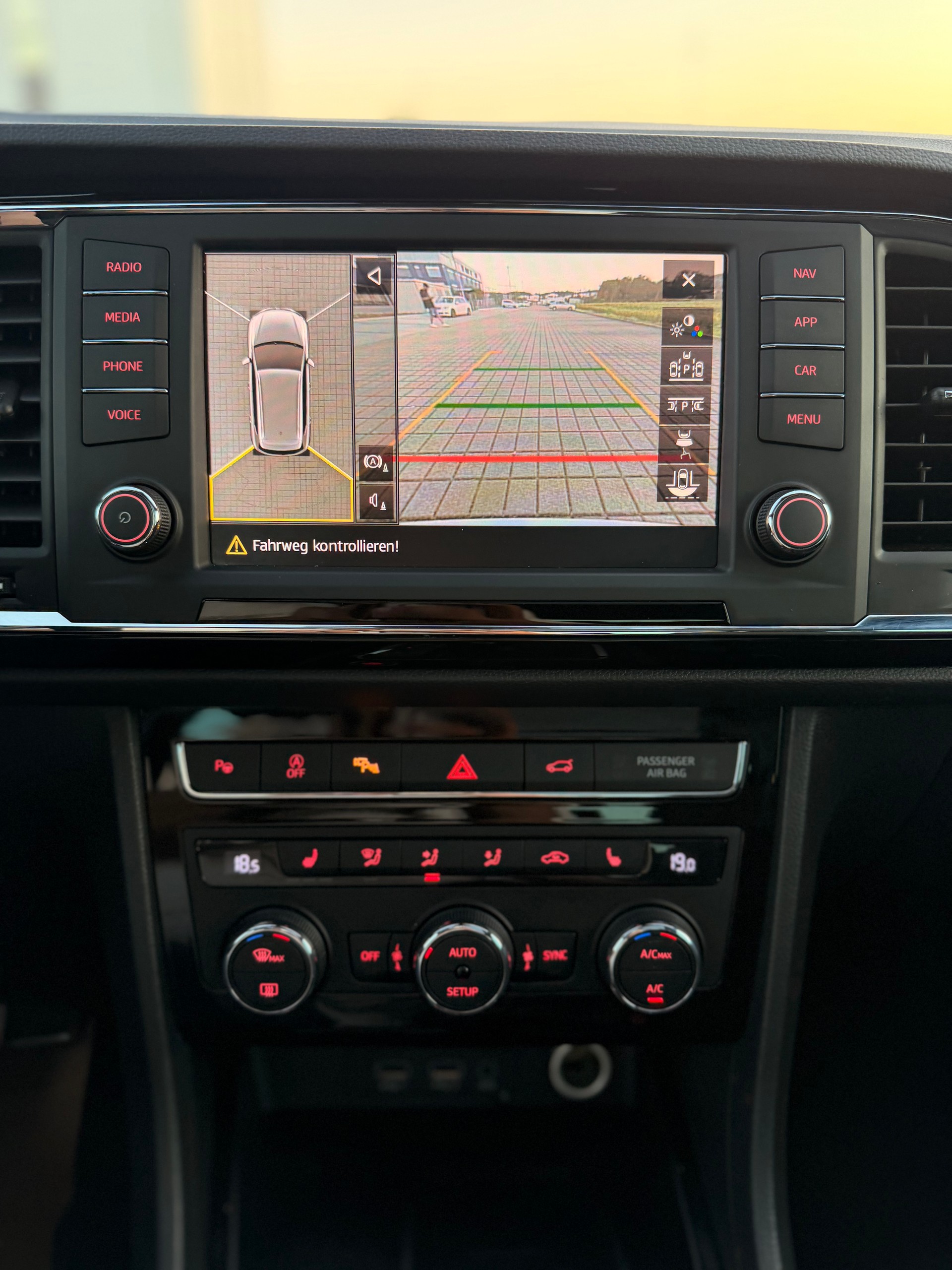 SEAT Ateca 2.0 TSI FR 4Drive DSG-image-24
