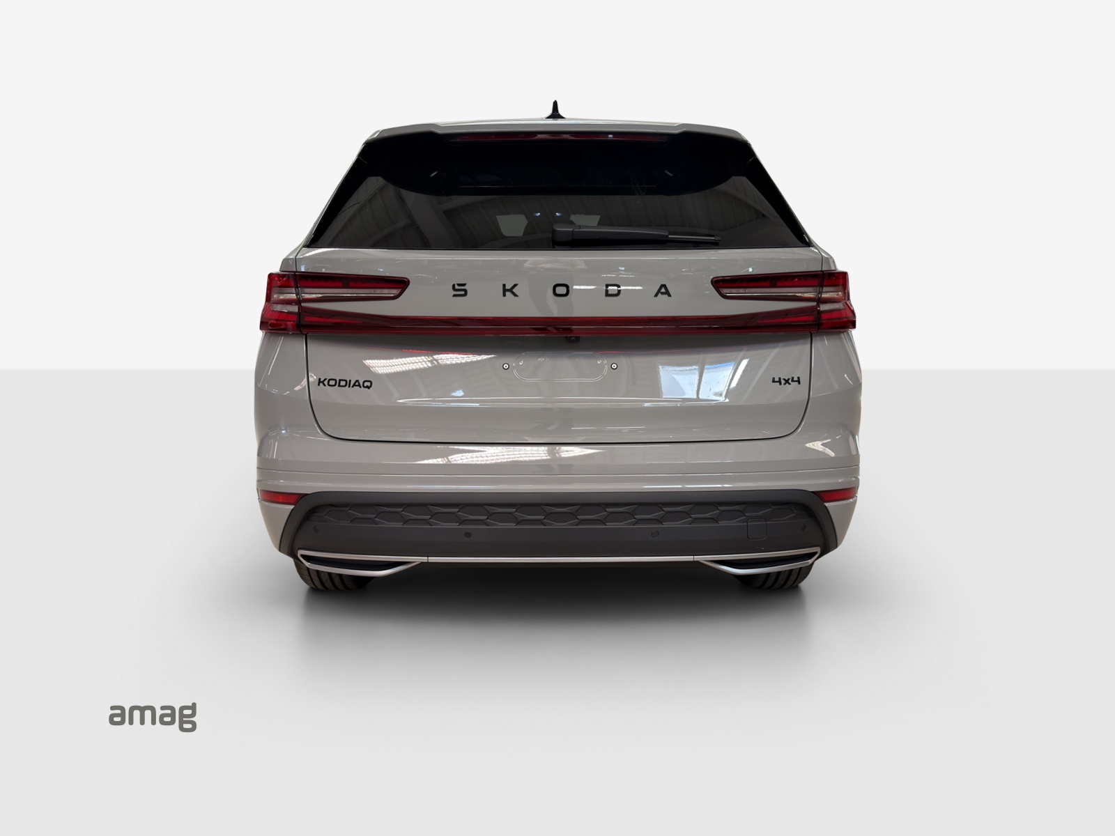 SKODA Kodiaq 2.0 TSI Sportline 4x4-showroom-element-3