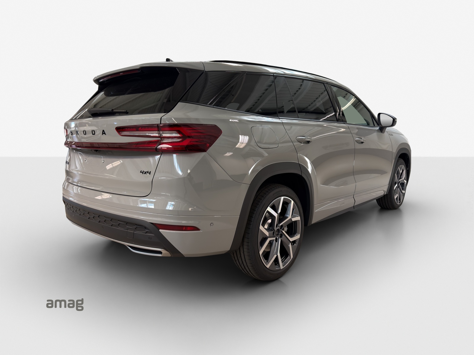 SKODA Kodiaq 2.0 TSI Sportline 4x4-image-4
